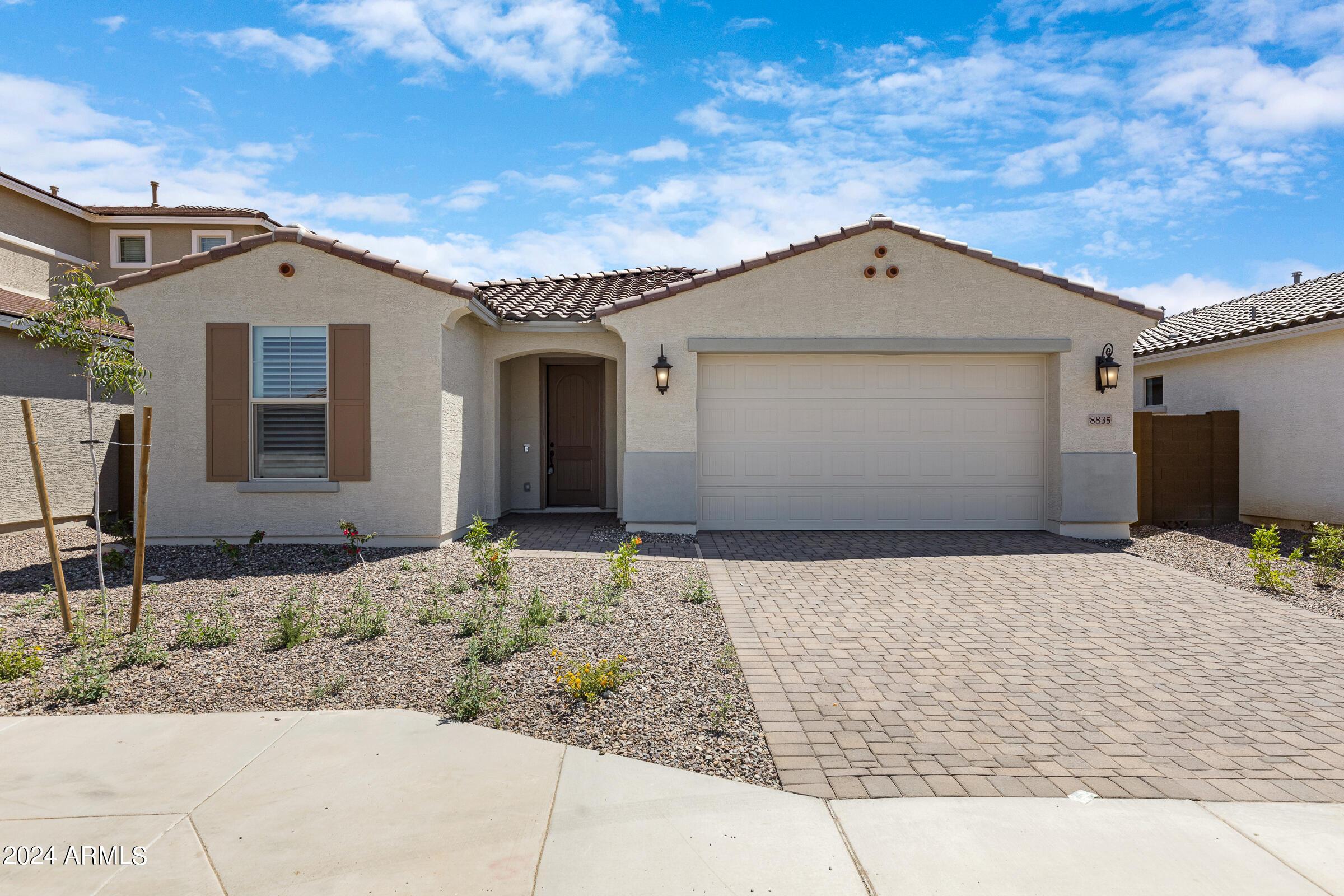 Photo one of 8835 W Medlock Dr Glendale AZ 85305 | MLS 6693973