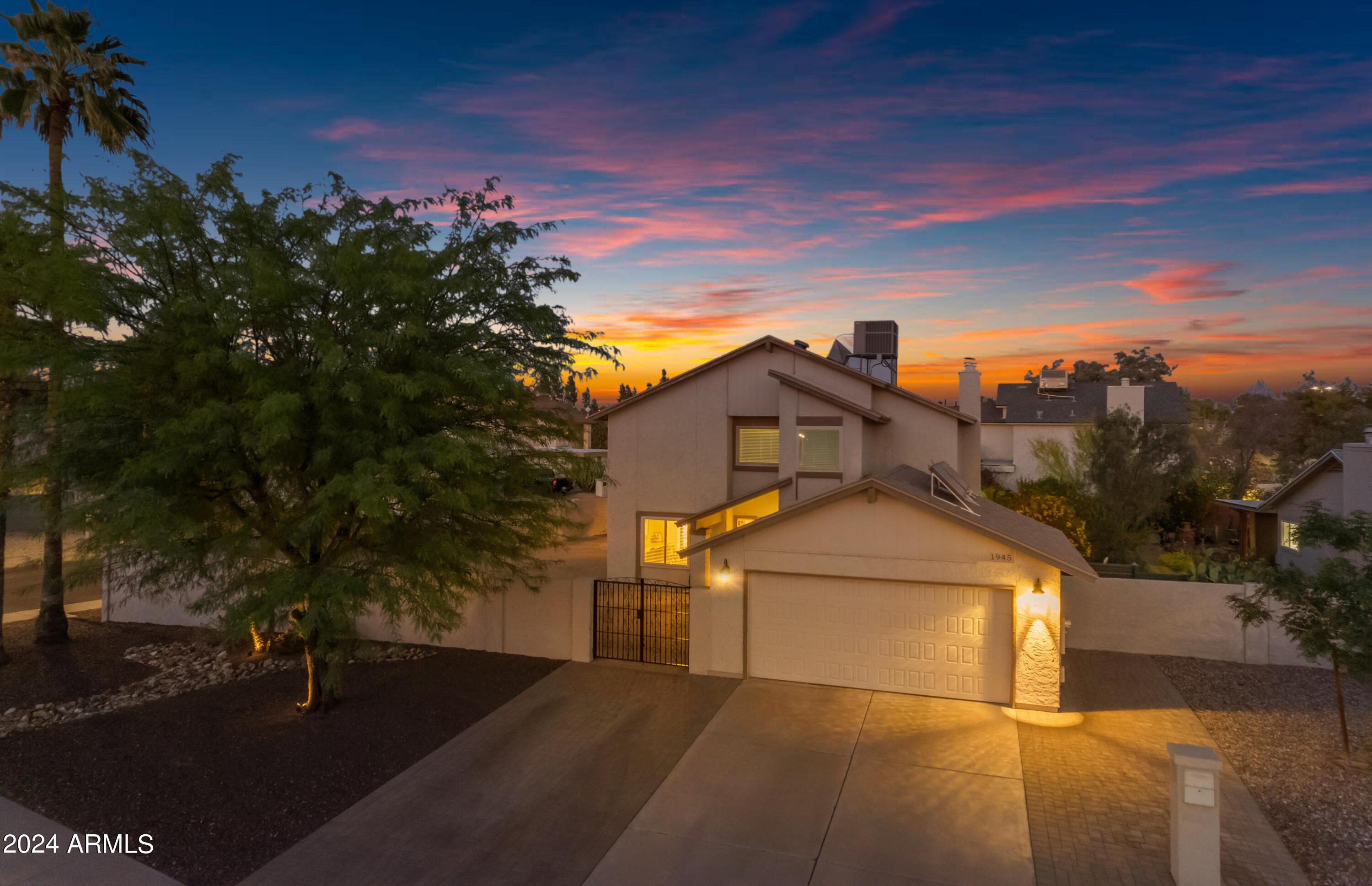 Photo one of 1945 S Ash Cir Mesa AZ 85202 | MLS 6694903