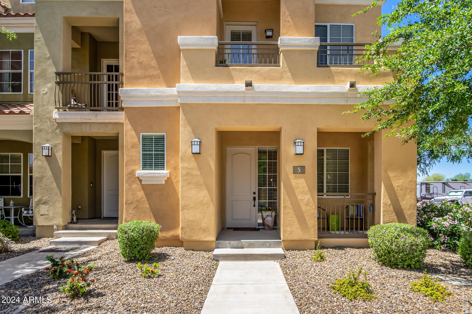 Photo one of 124 N California St # 5 Chandler AZ 85225 | MLS 6695810