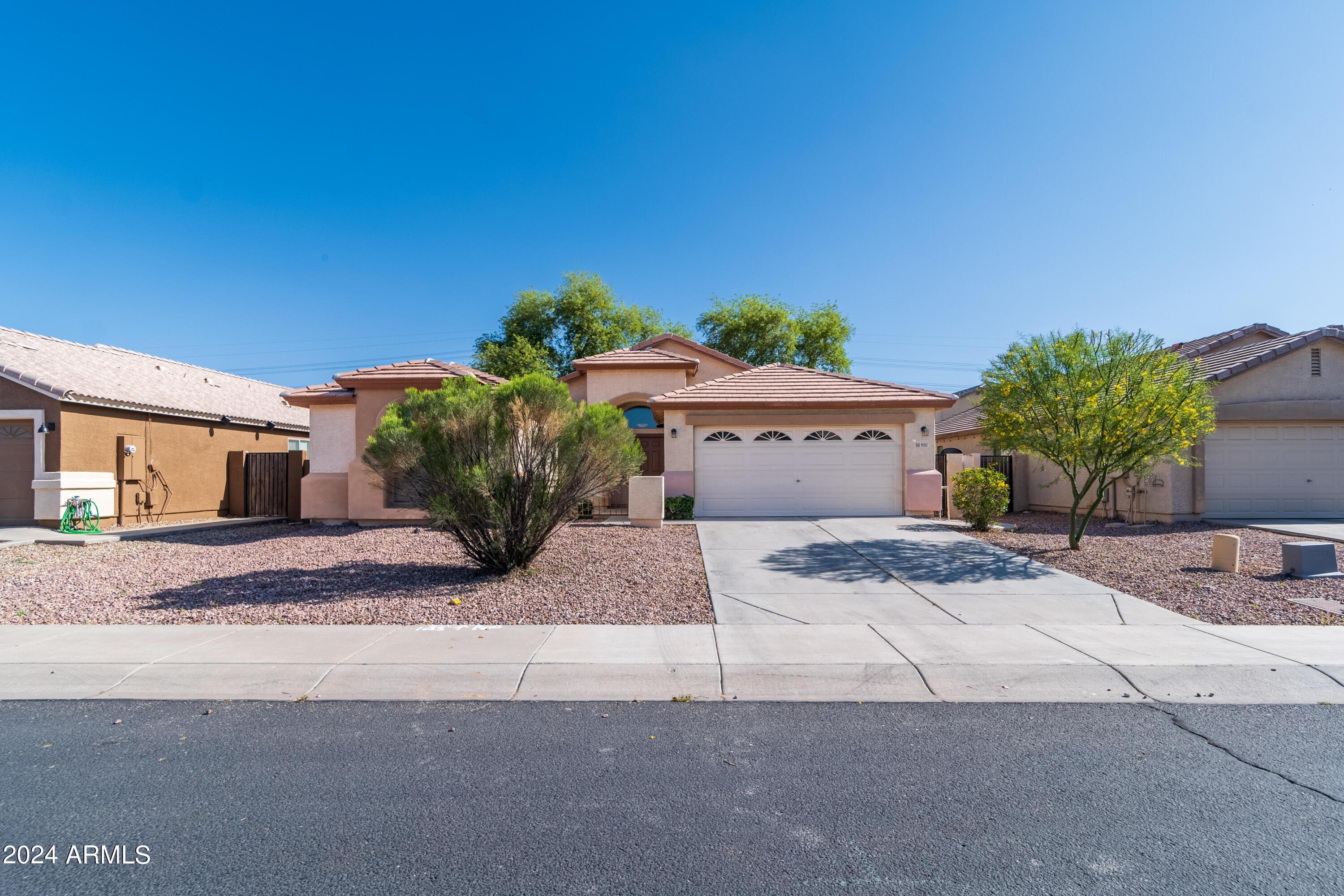 Photo one of 9311 W Riverside Ave Tolleson AZ 85353 | MLS 6697007
