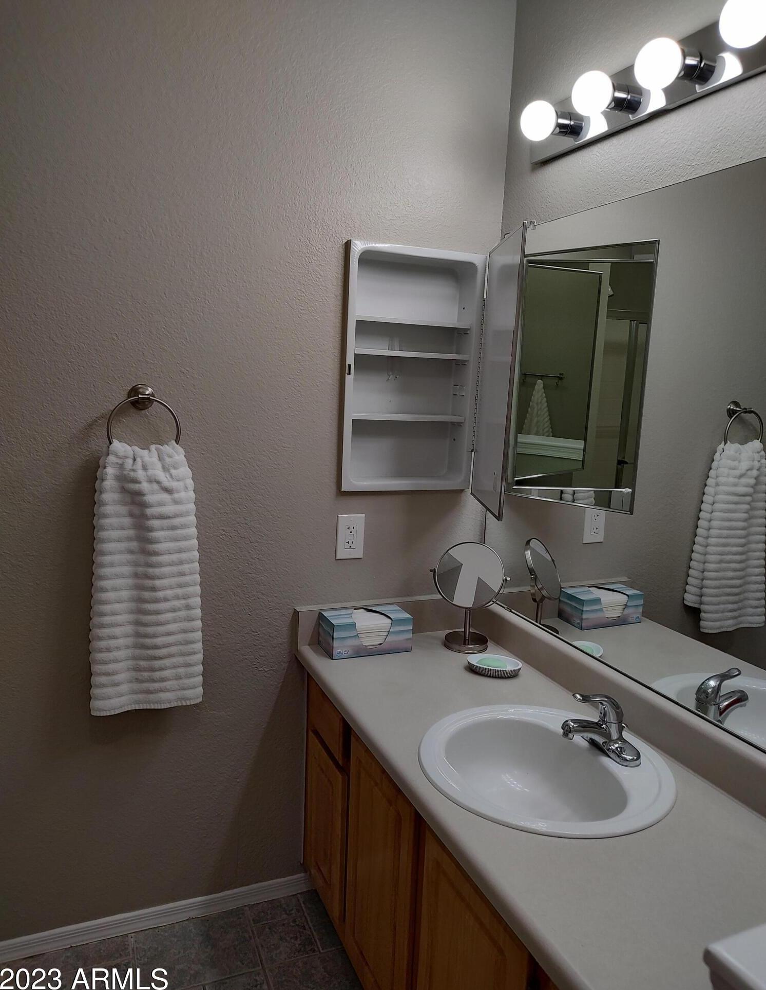 Photo #25