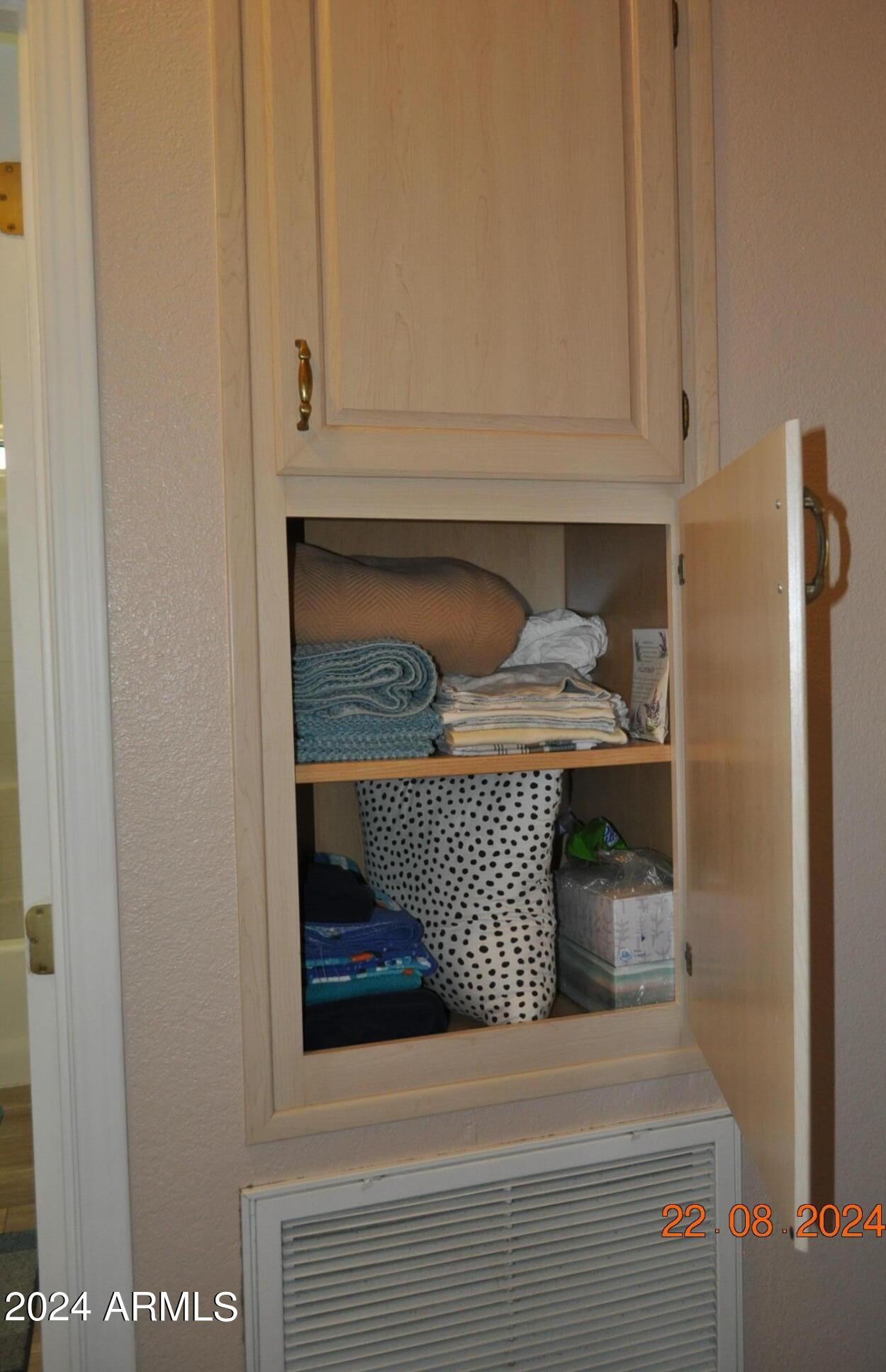 Photo #10