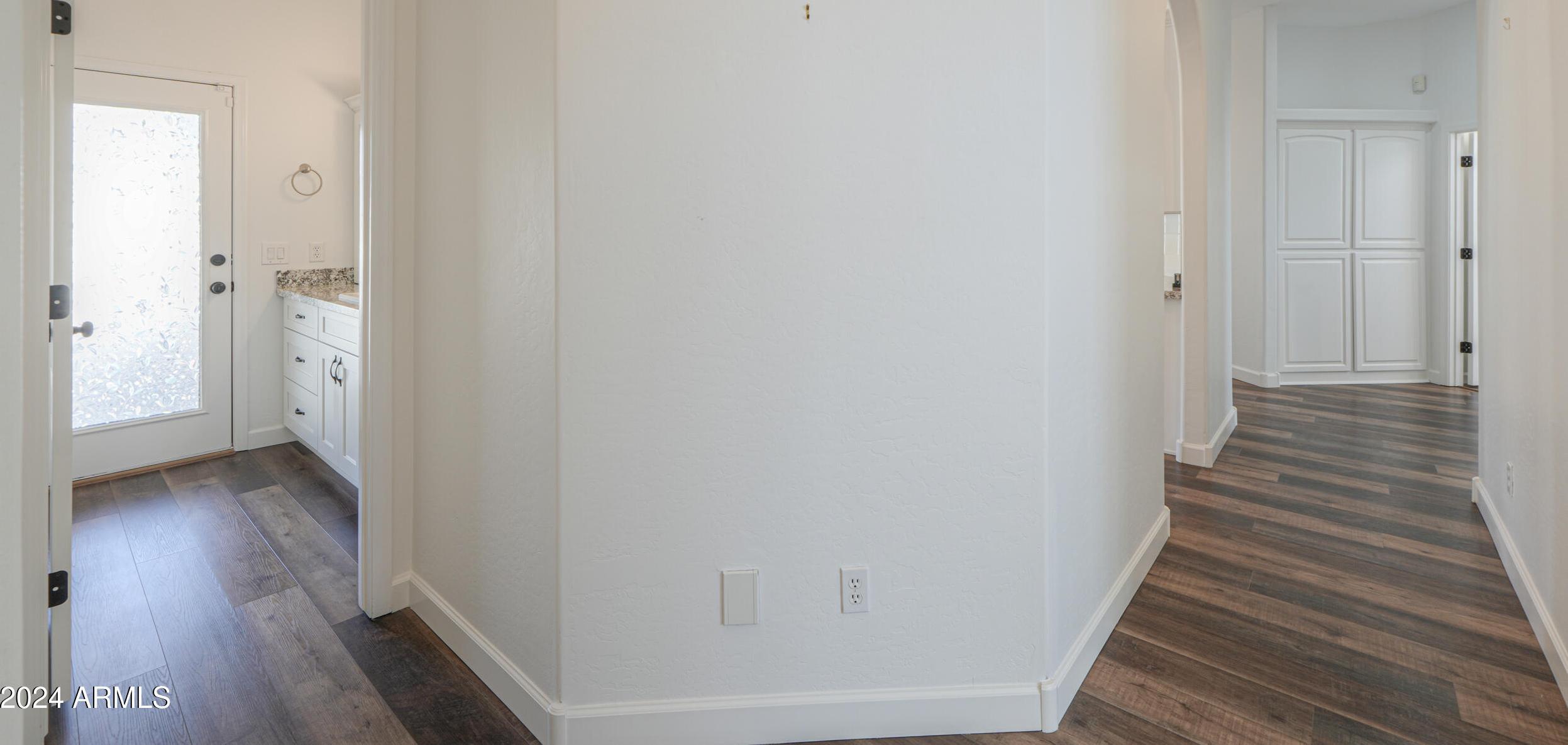 Photo #15