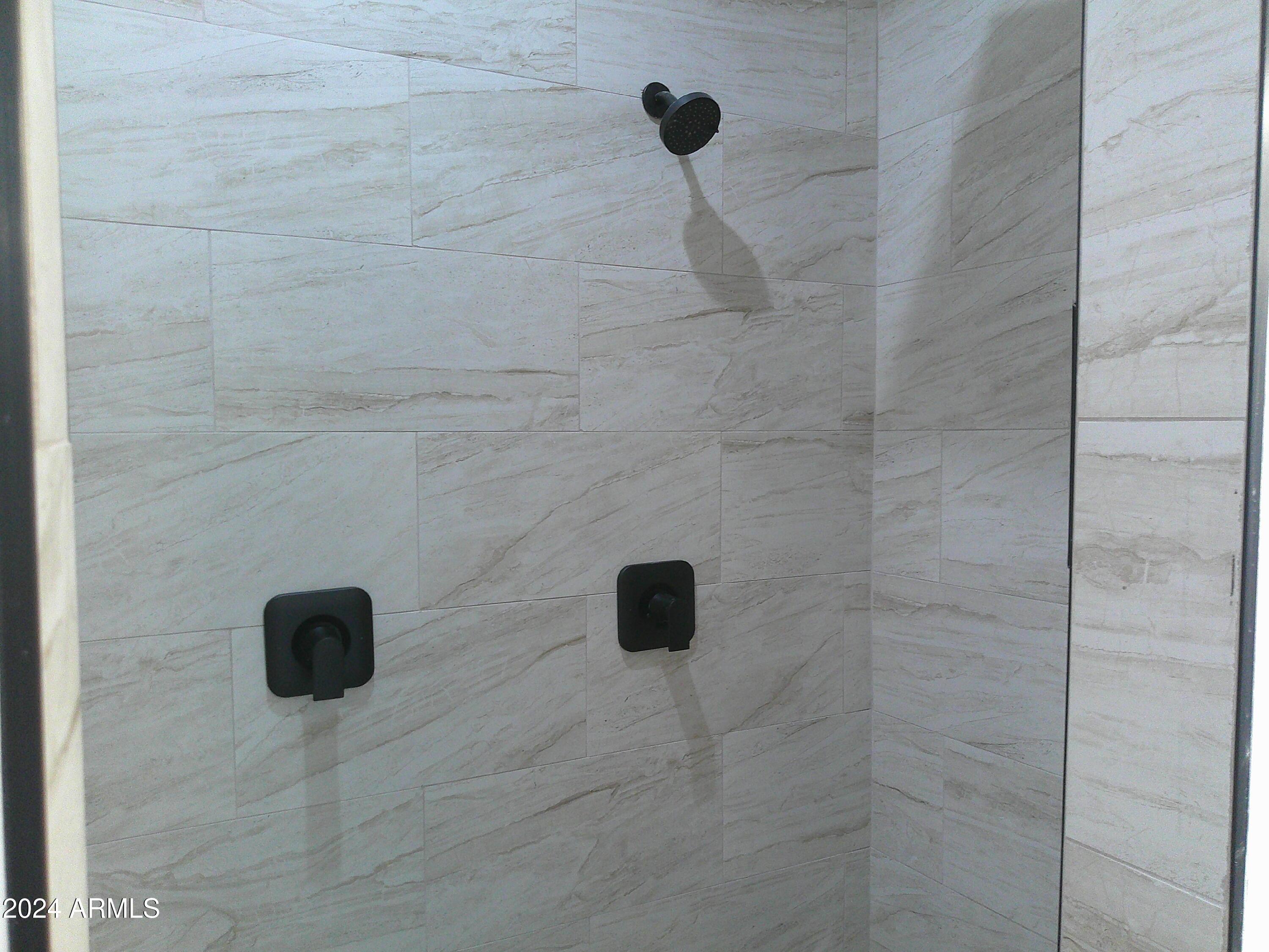 Photo #9