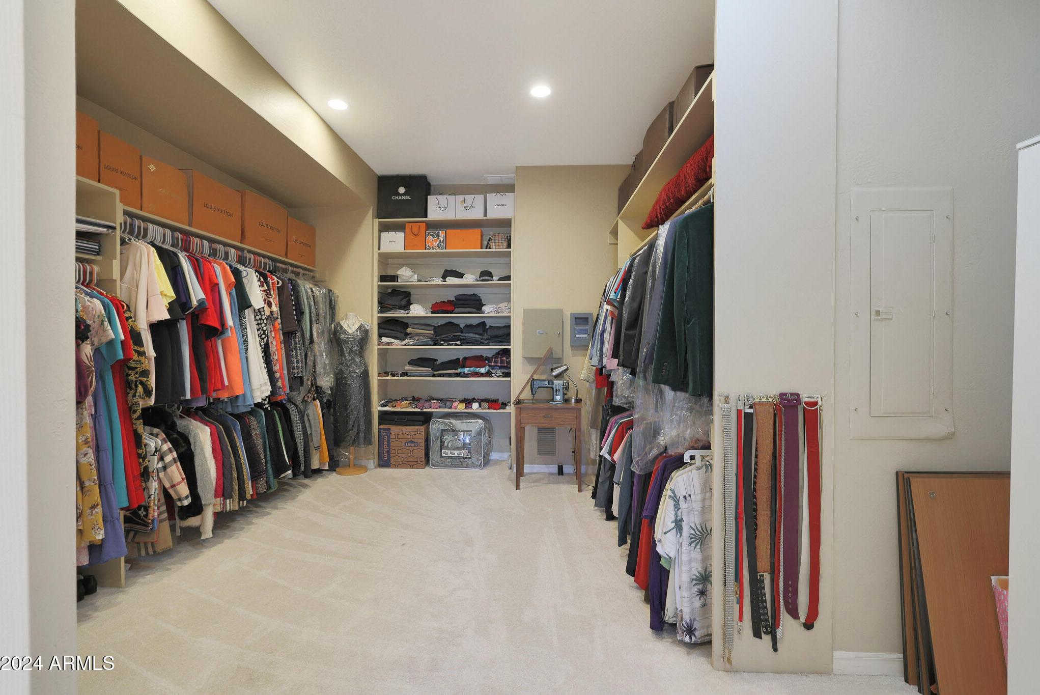 Photo #11