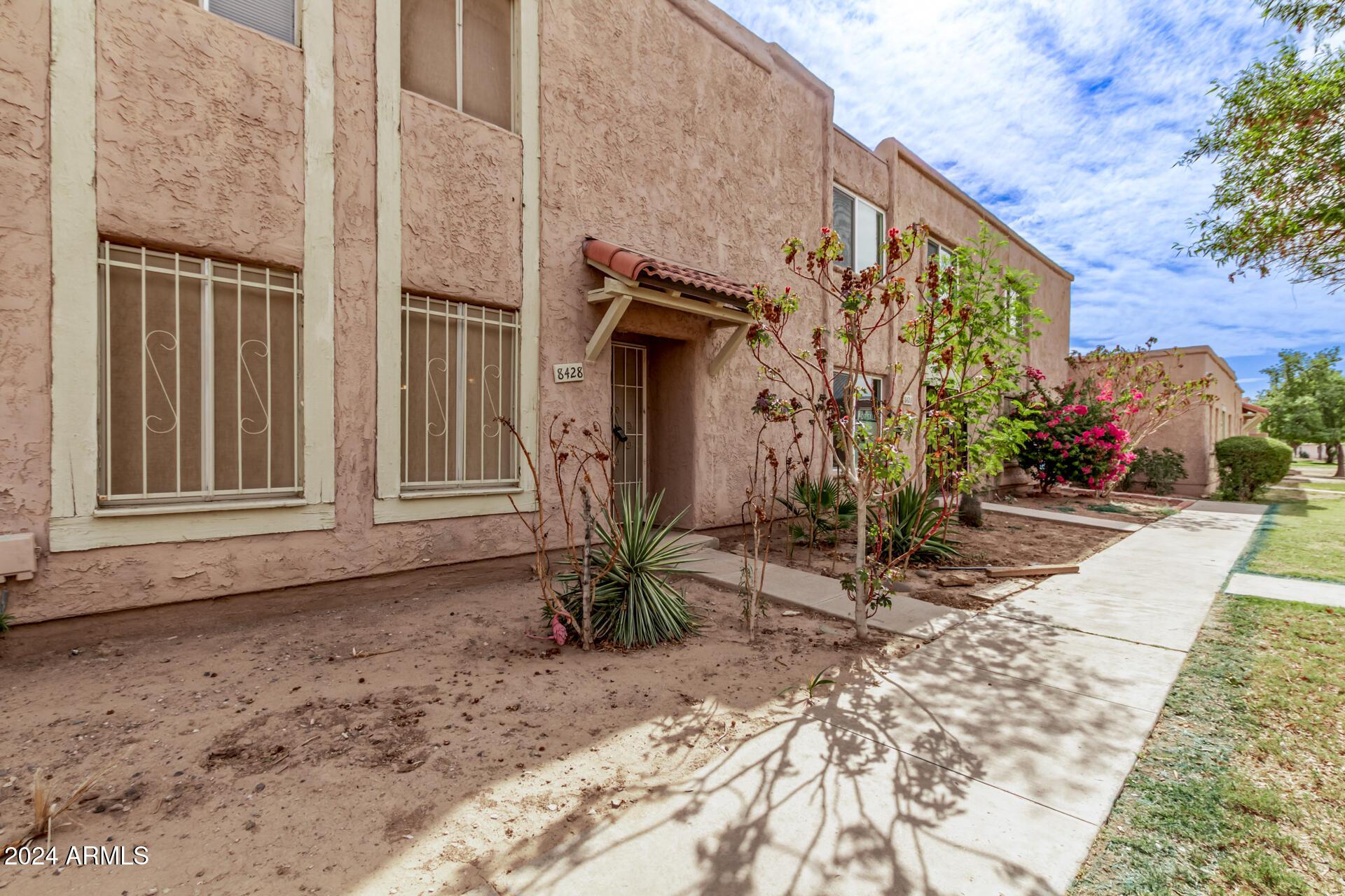 Photo one of 8428 N 33Rd Dr Phoenix AZ 85051 | MLS 6787347