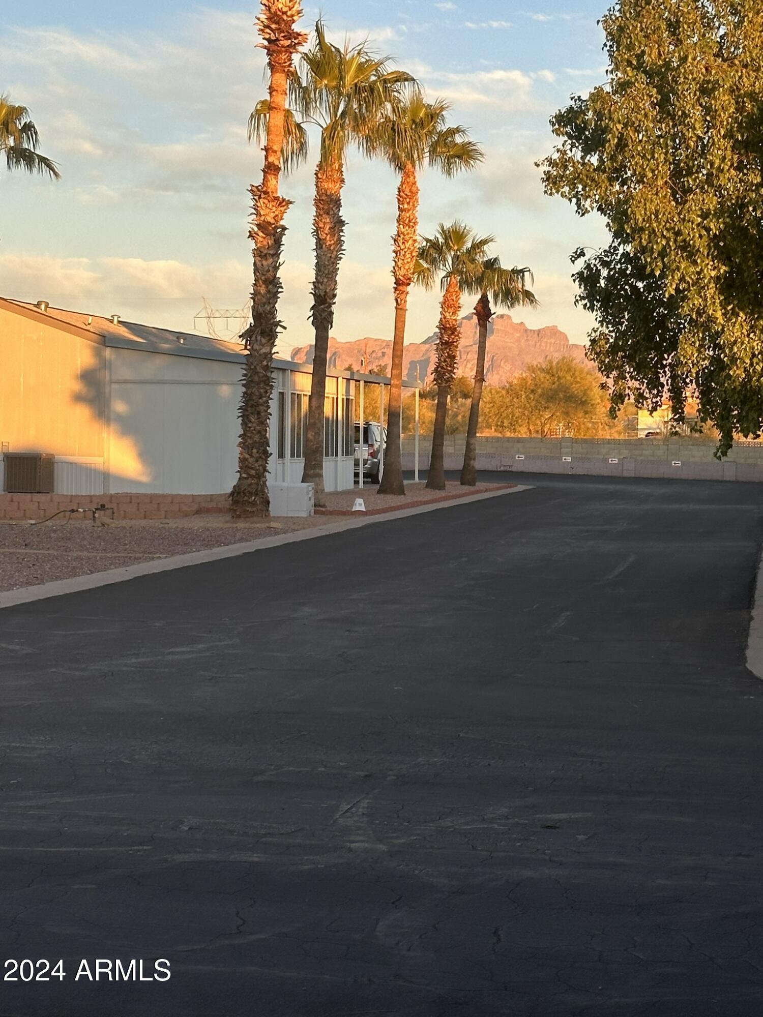 Photo #32