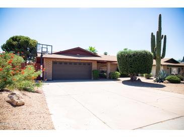 Photo one of 5545 W Grovers Ave Glendale AZ 85308 | MLS 6603670