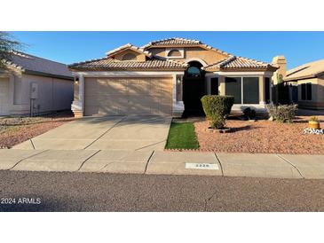 Photo one of 2228 E Aire Libre Ave Phoenix AZ 85022 | MLS 6696753