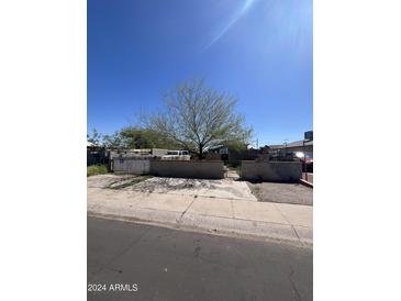 Photo one of 4411 S 3Rd St Phoenix AZ 85040 | MLS 6704071