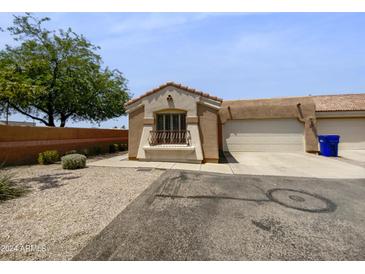 Charming single-story home with attached garage at 1260 S Lindsay Rd # 42, Mesa, AZ 85204