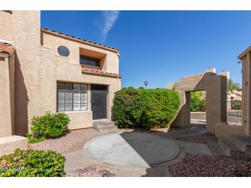 Photo one of 1025 E Highland Ave # 6 Phoenix AZ 85014 | MLS 6745388