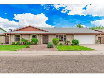 Photo one of 513 E Angela Dr Phoenix AZ 85022 | MLS 6747667