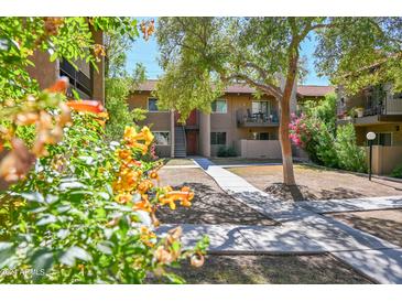 Photo one of 5525 E Thomas Rd # K4 Phoenix AZ 85018 | MLS 6774222