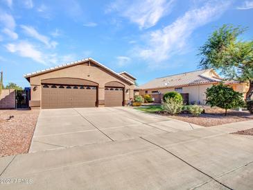 Photo one of 916 E Beautiful Ln Phoenix AZ 85042 | MLS 6780082