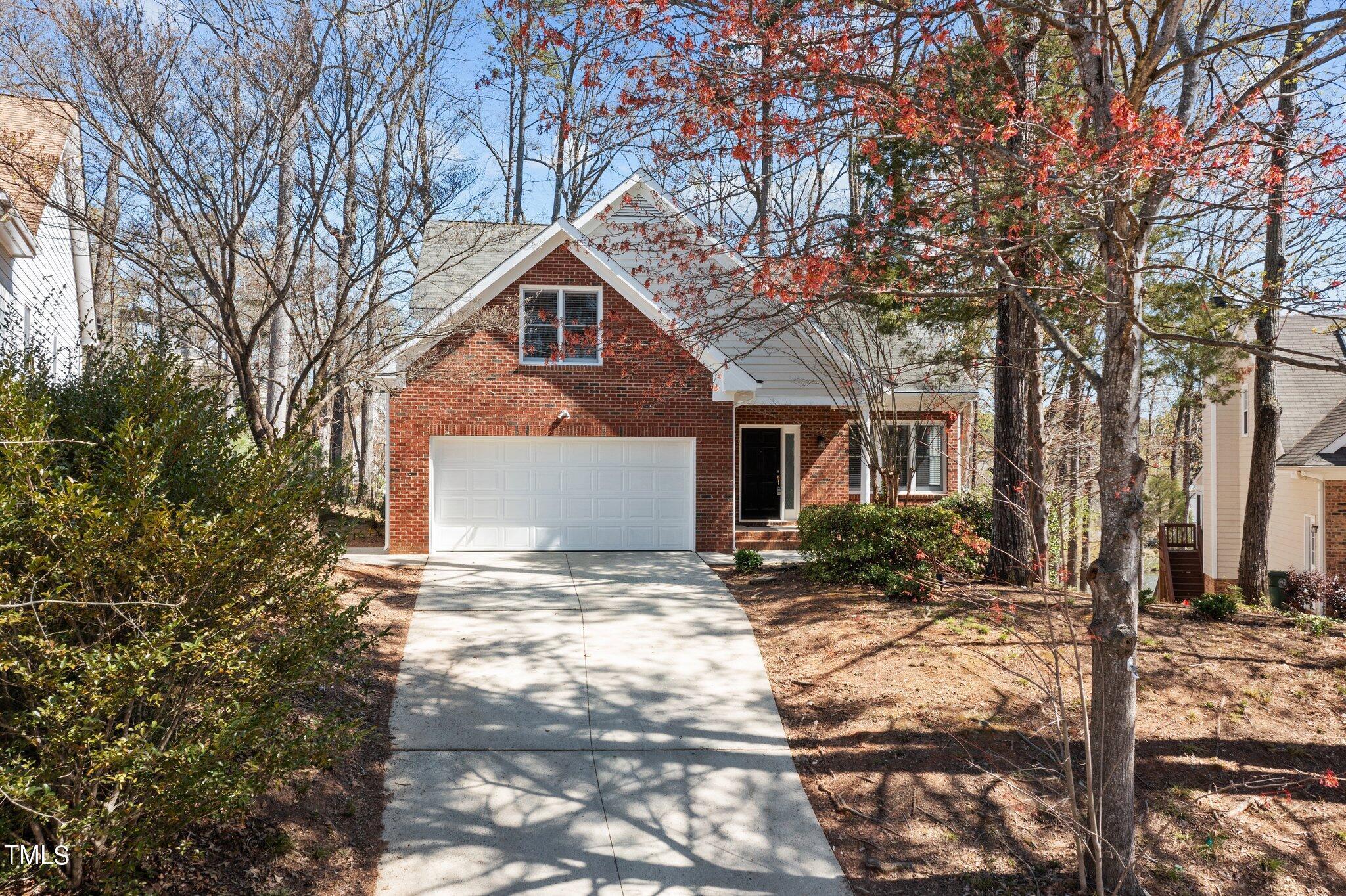 Photo one of 127 Chimney Rise Dr Cary NC 27511 | MLS 10010874