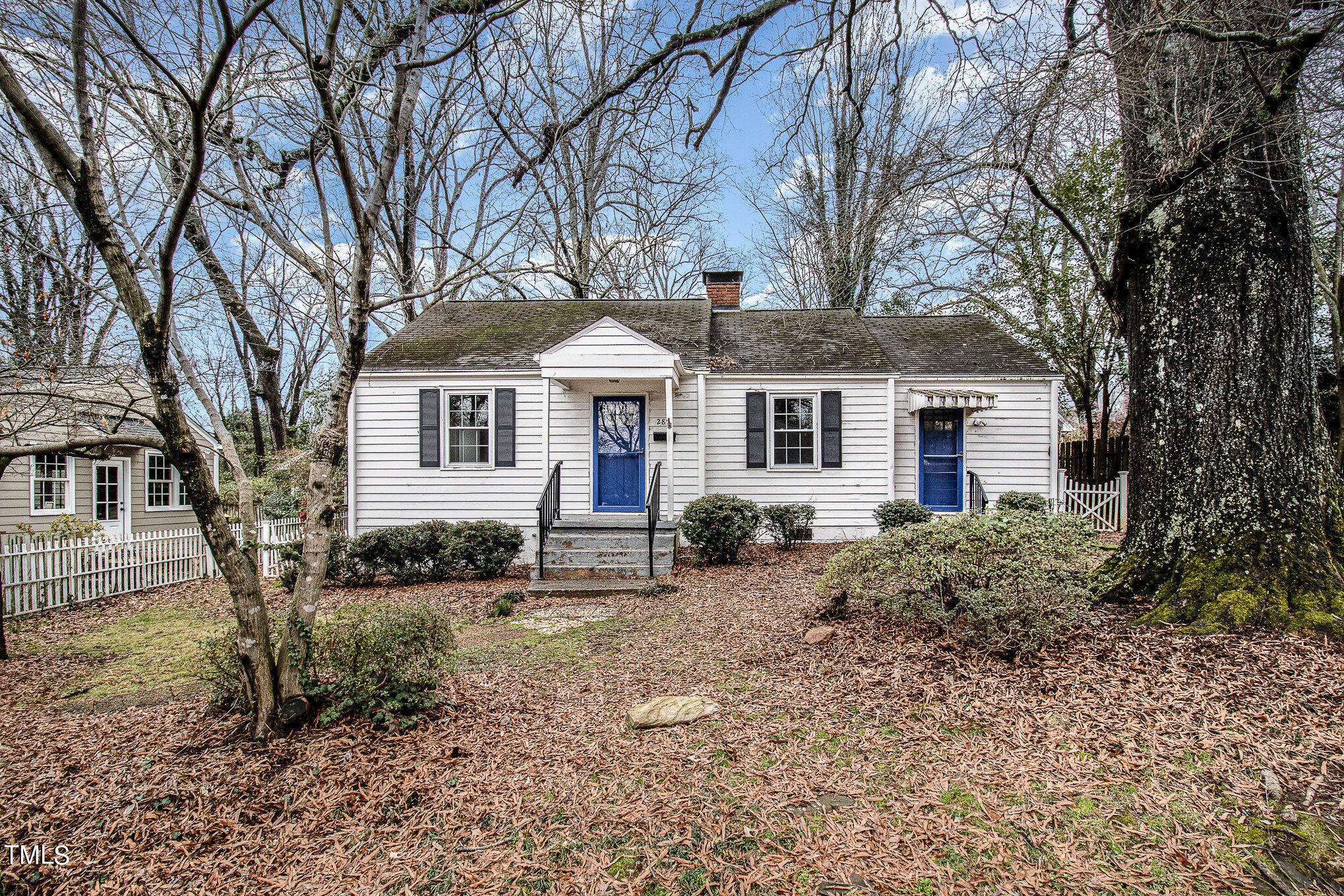 Photo one of 2813 Fowler Ave Raleigh NC 27607 | MLS 10015066