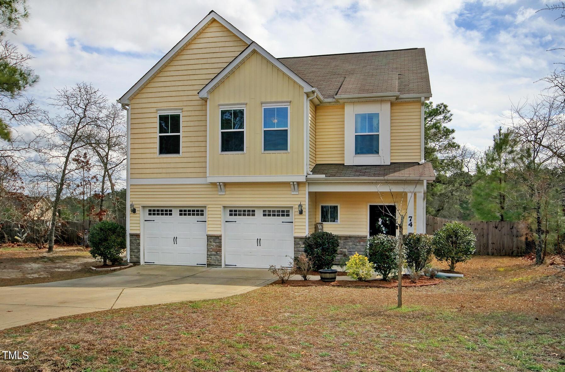 Photo one of 74 Stonehurst Dr Spring Lake NC 28390 | MLS 10015836