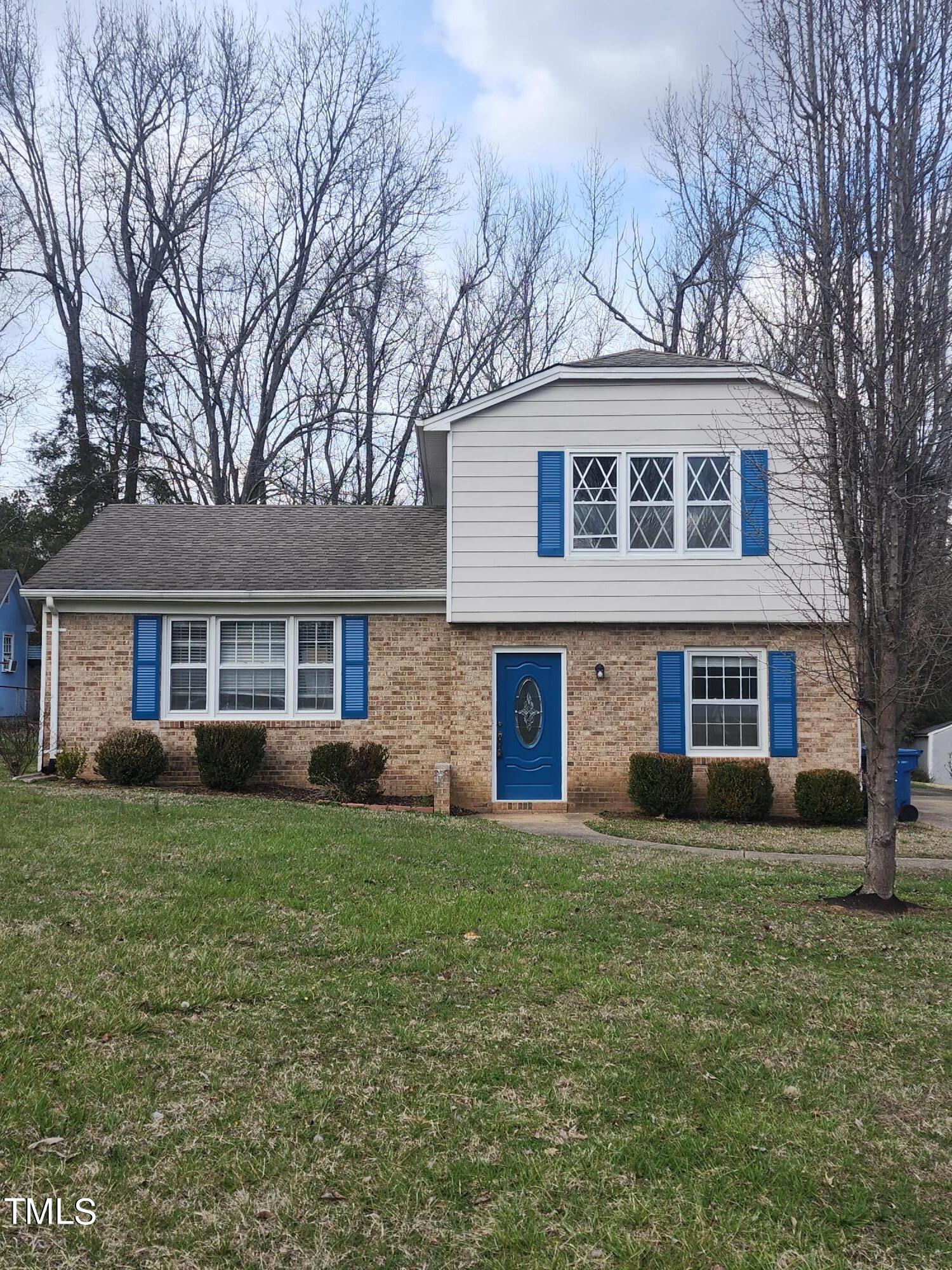 Photo one of 237 Overlook Ave Durham NC 27712 | MLS 10016344