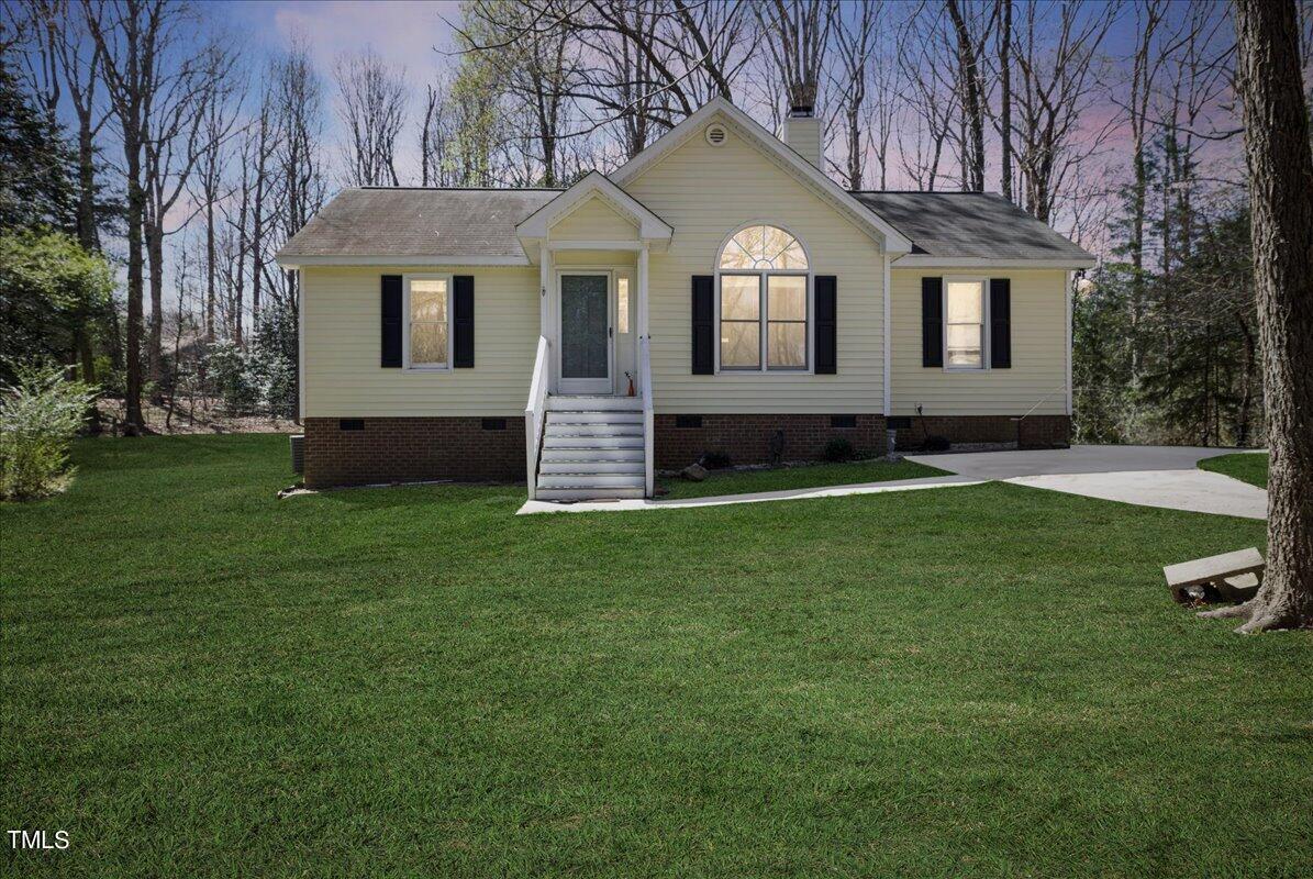 Photo one of 341 Thornwood Lane Ln Youngsville NC 27596 | MLS 10018479