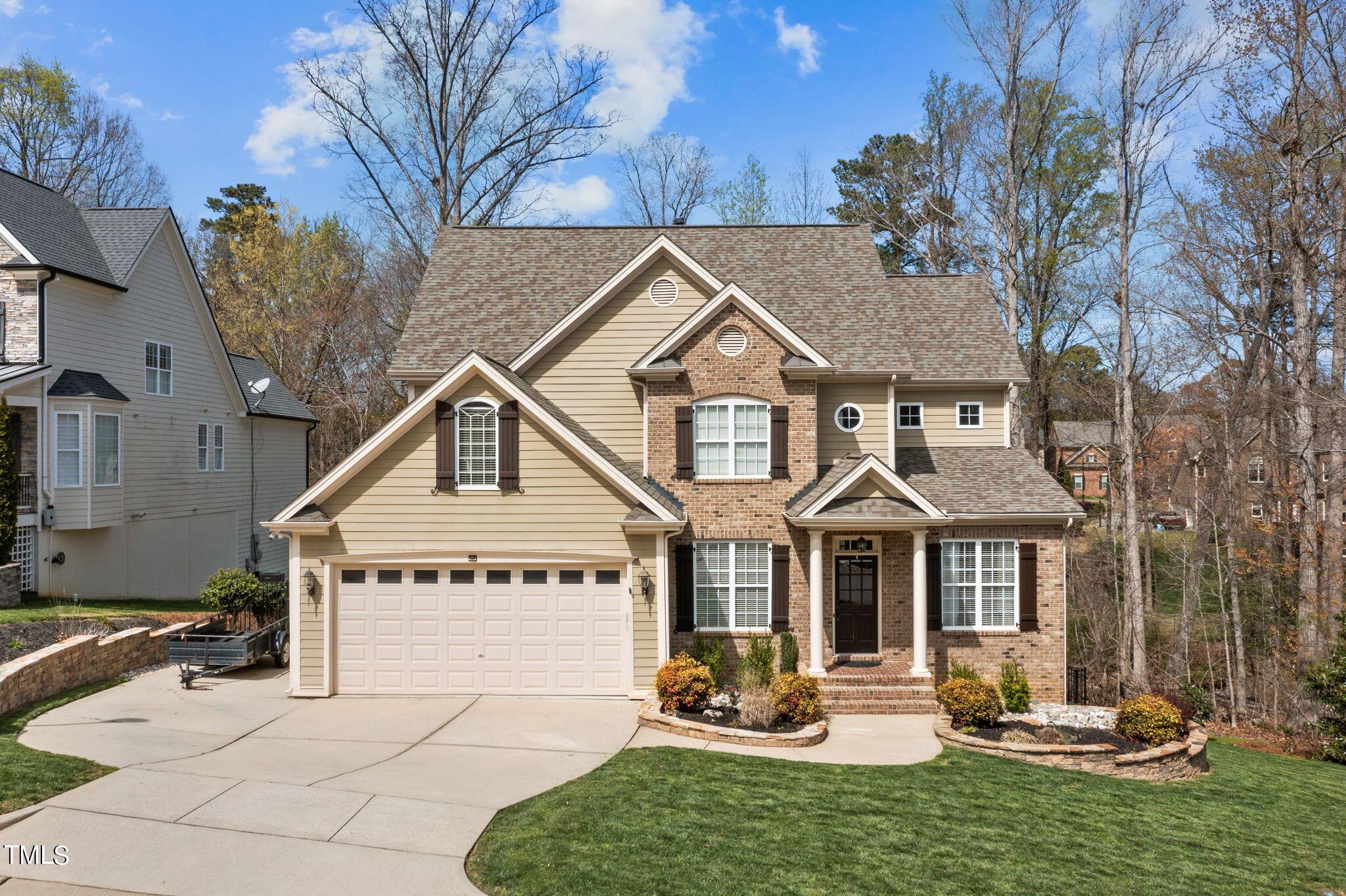 Photo one of 9306 Tabriz Pt Raleigh NC 27614 | MLS 10019168