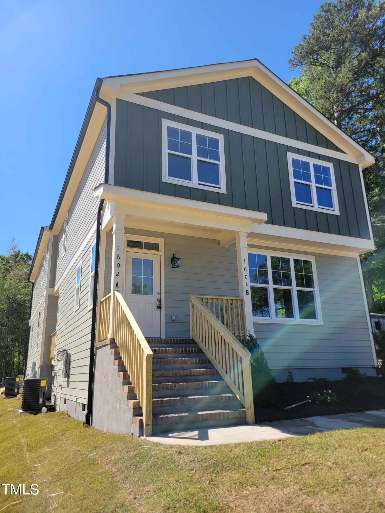 Photo one of 1602 Juniper St # B Durham NC 27703 | MLS 10020467