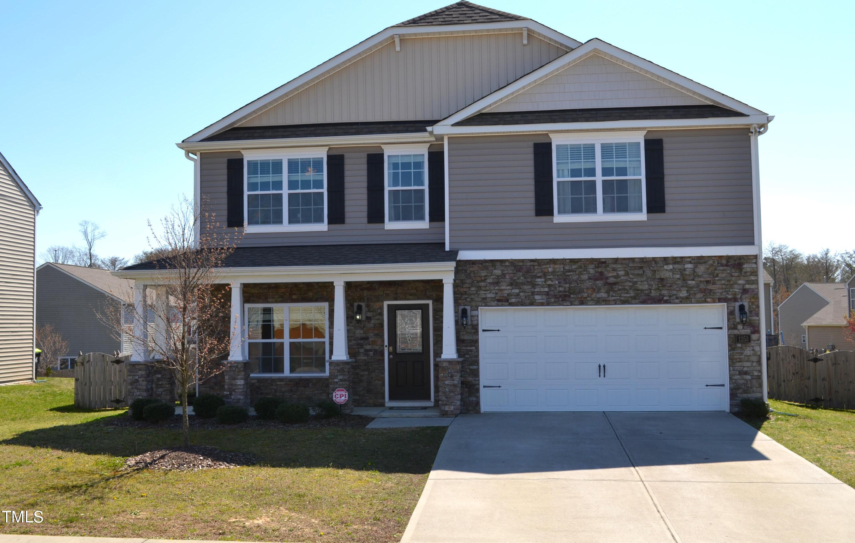 Photo one of 1253 Hawks Perch Way Wendell NC 27591 | MLS 10020585