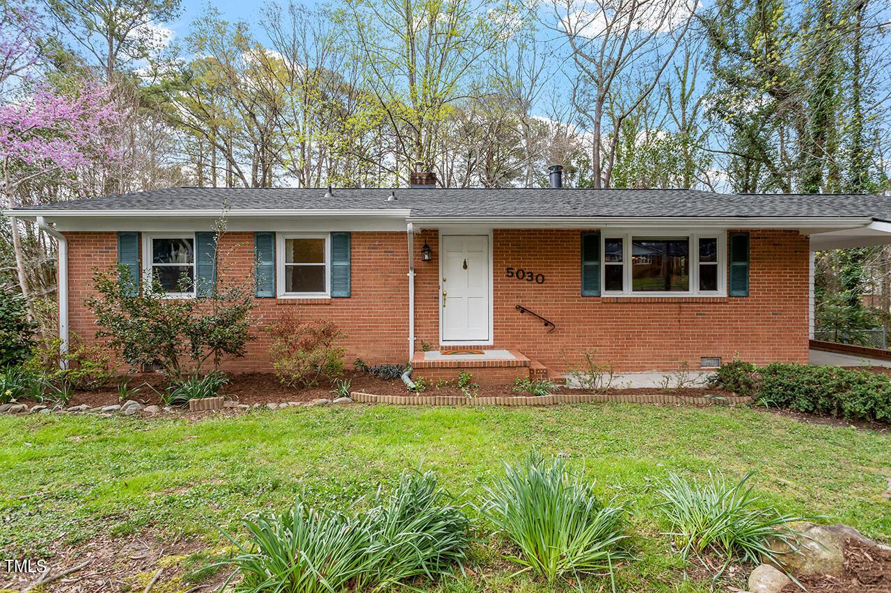 Photo one of 5030 Green Oak Dr Durham NC 27712 | MLS 10020940