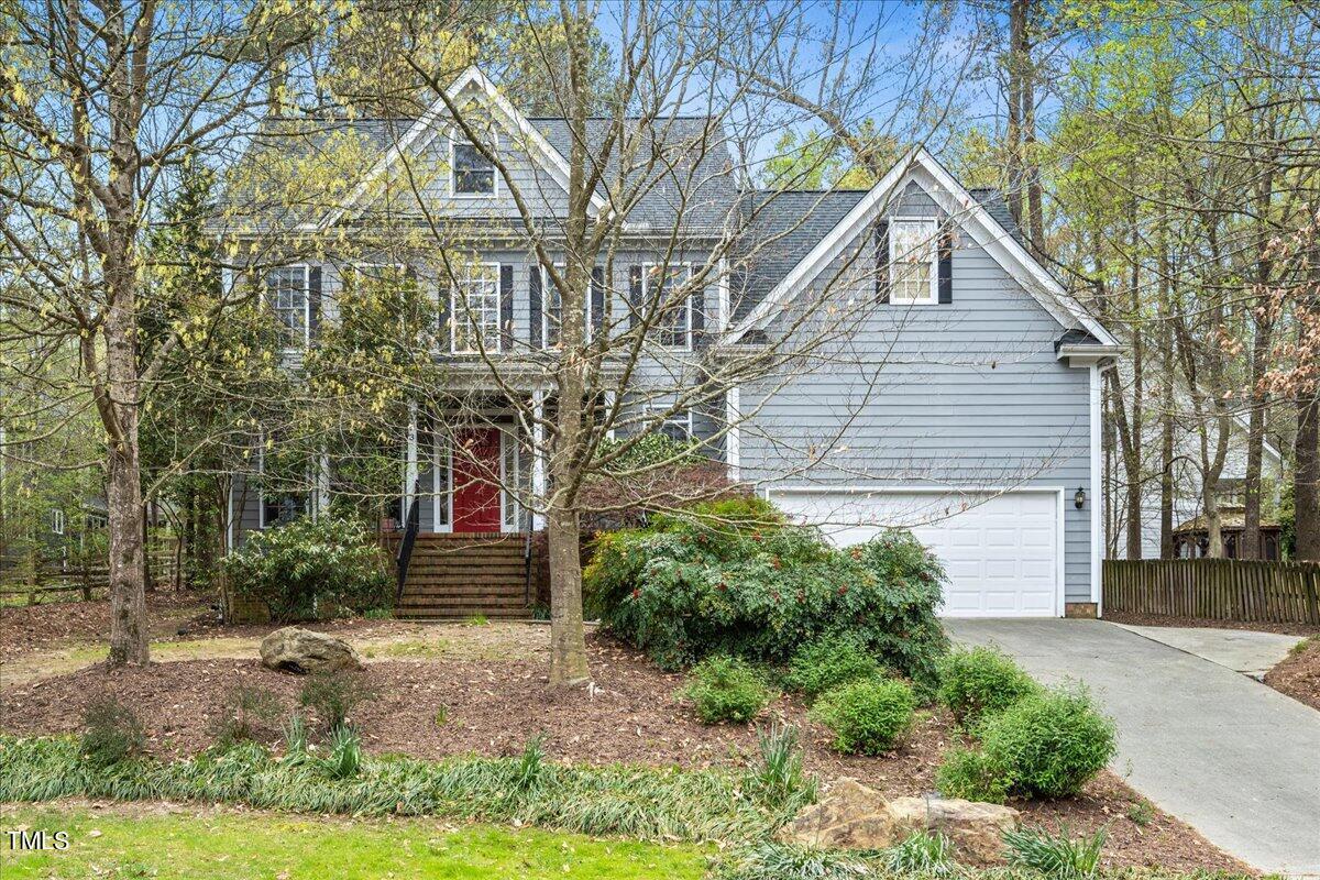 Photo one of 403 Manor Ridge Dr Carrboro NC 27510 | MLS 10020944