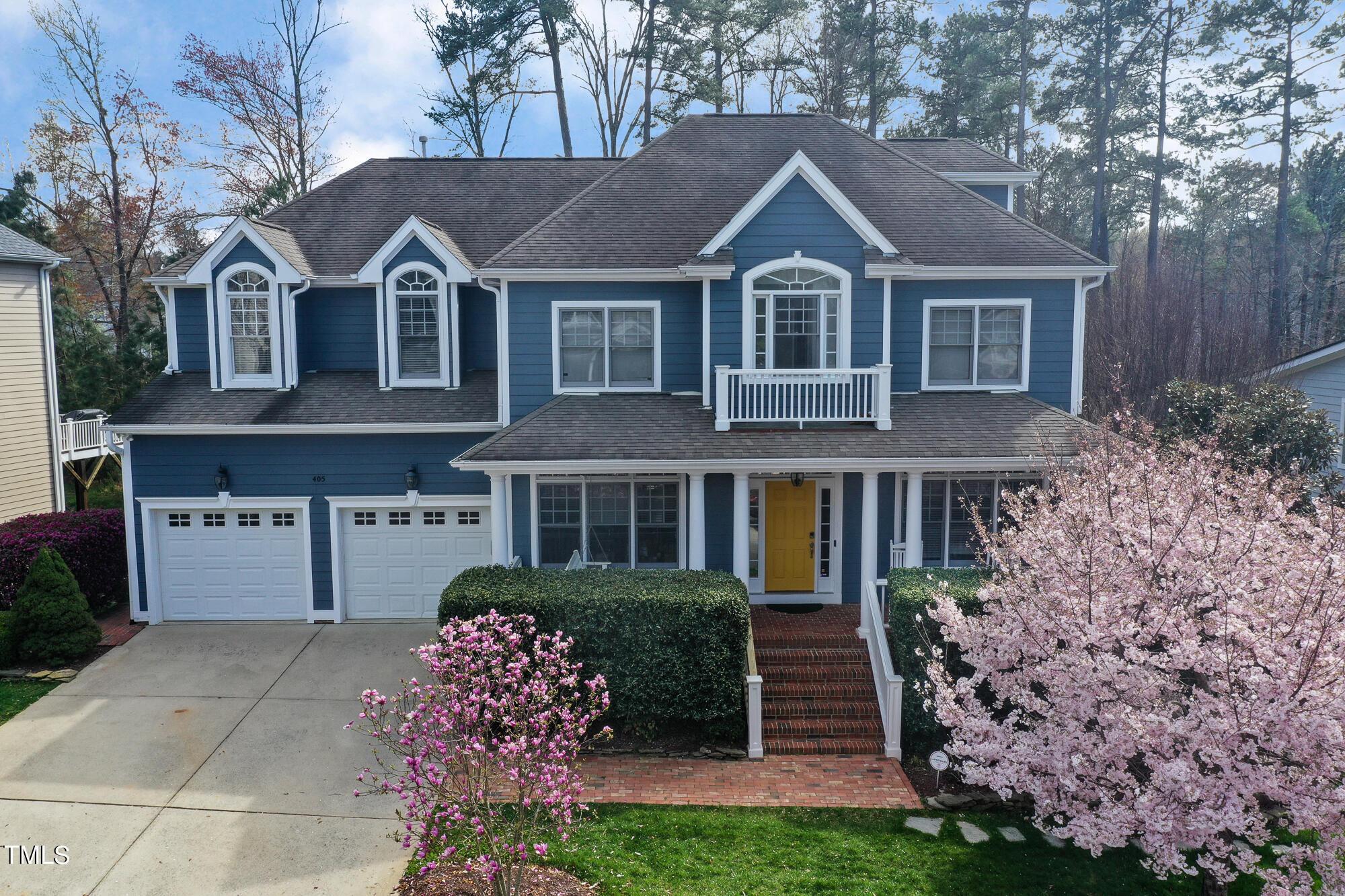 Photo one of 405 Old Larkspur Way Way Chapel Hill NC 27516 | MLS 10021189