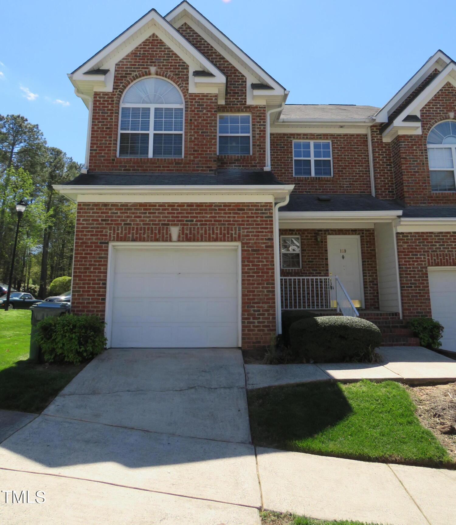 Photo one of 109 Grande Meadow Way Cary NC 27513 | MLS 10021313