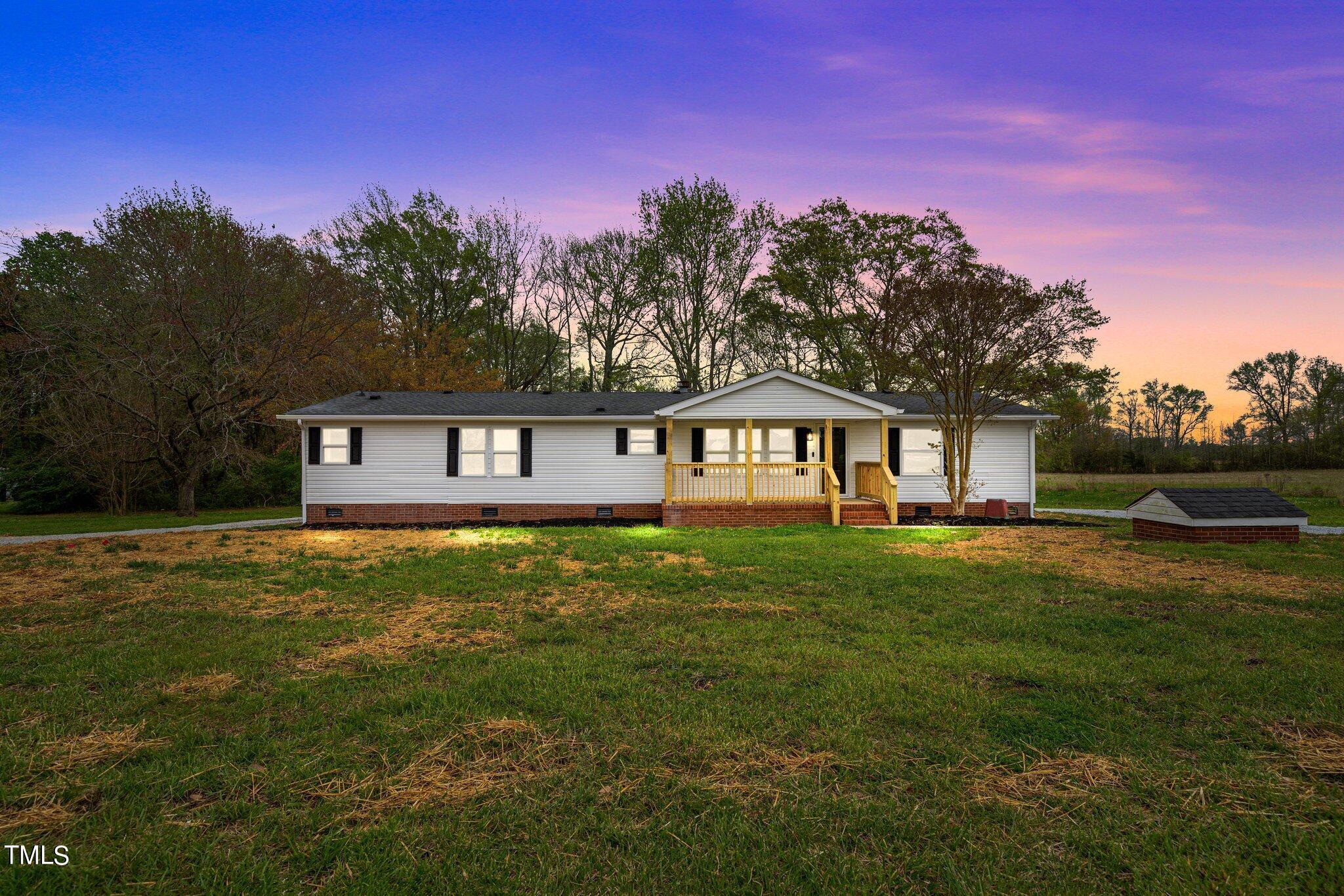 Photo one of 5050 Glendale Rd Kenly NC 27542 | MLS 10021410