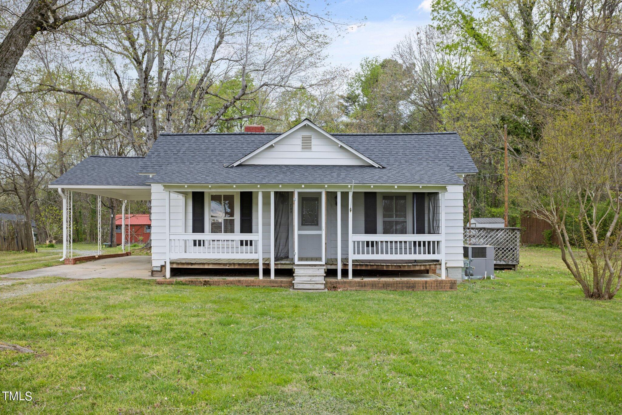 Photo one of 702 S 8Th St Mebane NC 27302 | MLS 10021547