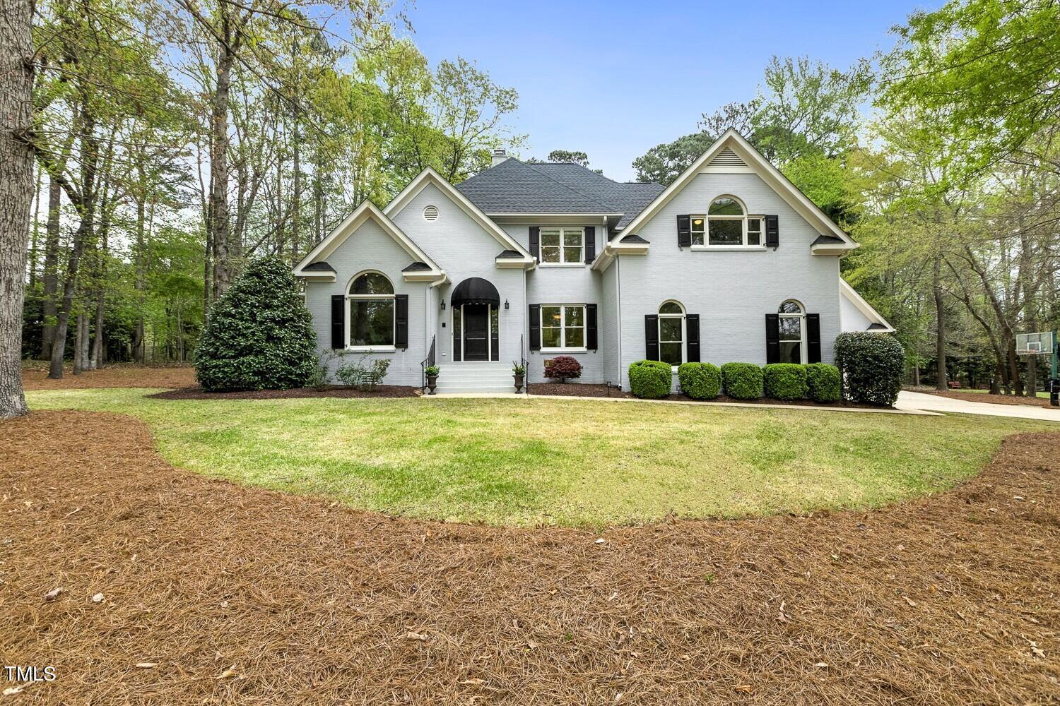 Photo one of 6024 Heatherstone Dr Raleigh NC 27606 | MLS 10021970