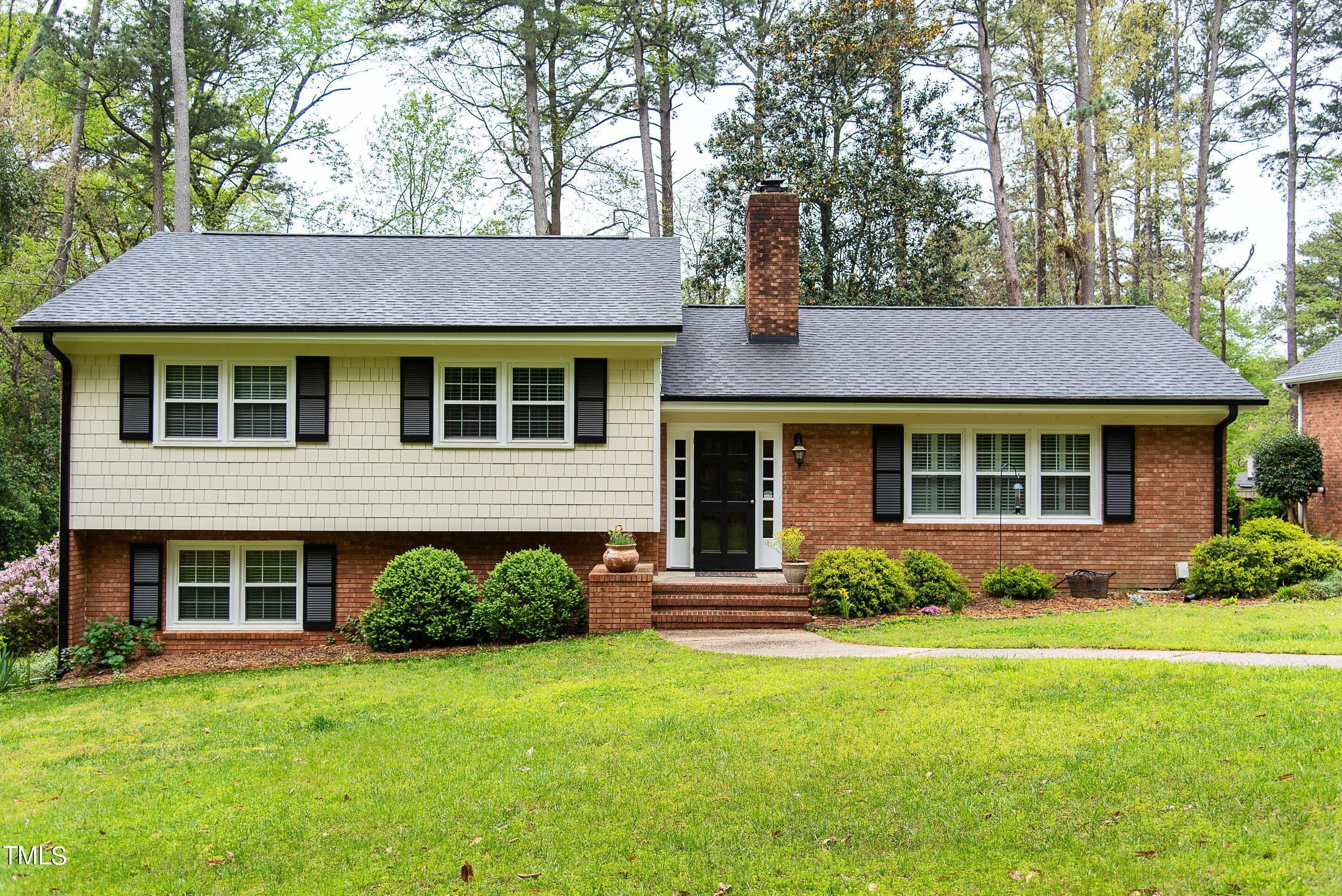 Photo one of 4705 Rembert Dr Raleigh NC 27612 | MLS 10022649