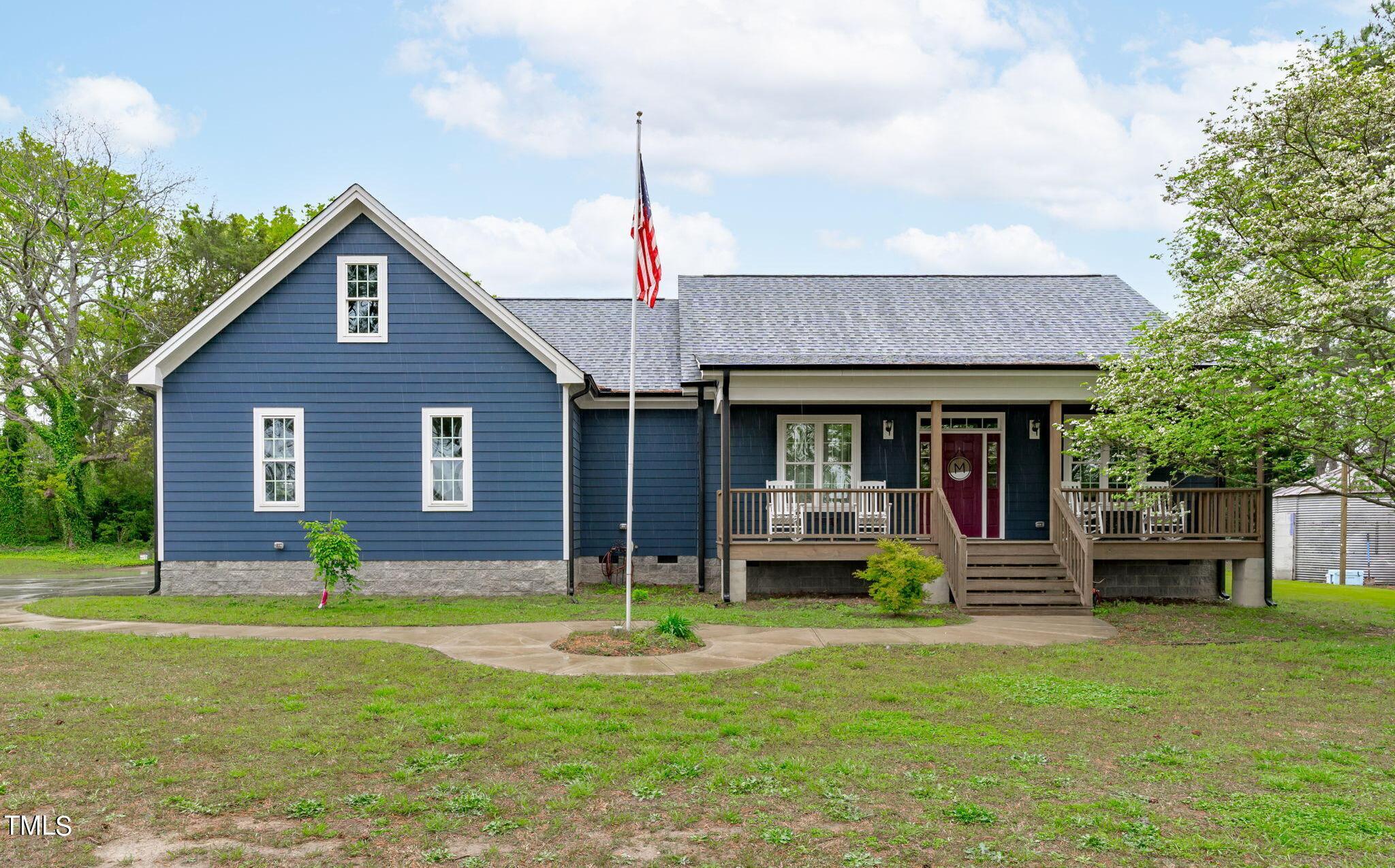 Photo one of 257 Porch Swing Ln Fuquay Varina NC 27526 | MLS 10022708