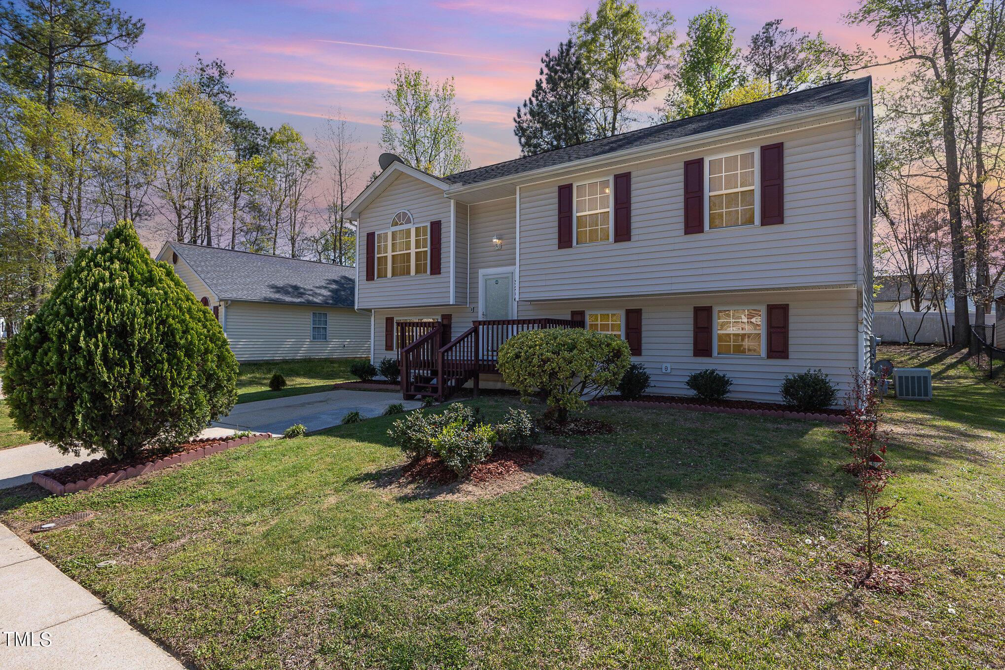Photo one of 3216 Slippery Elm Dr Raleigh NC 27610 | MLS 10022716