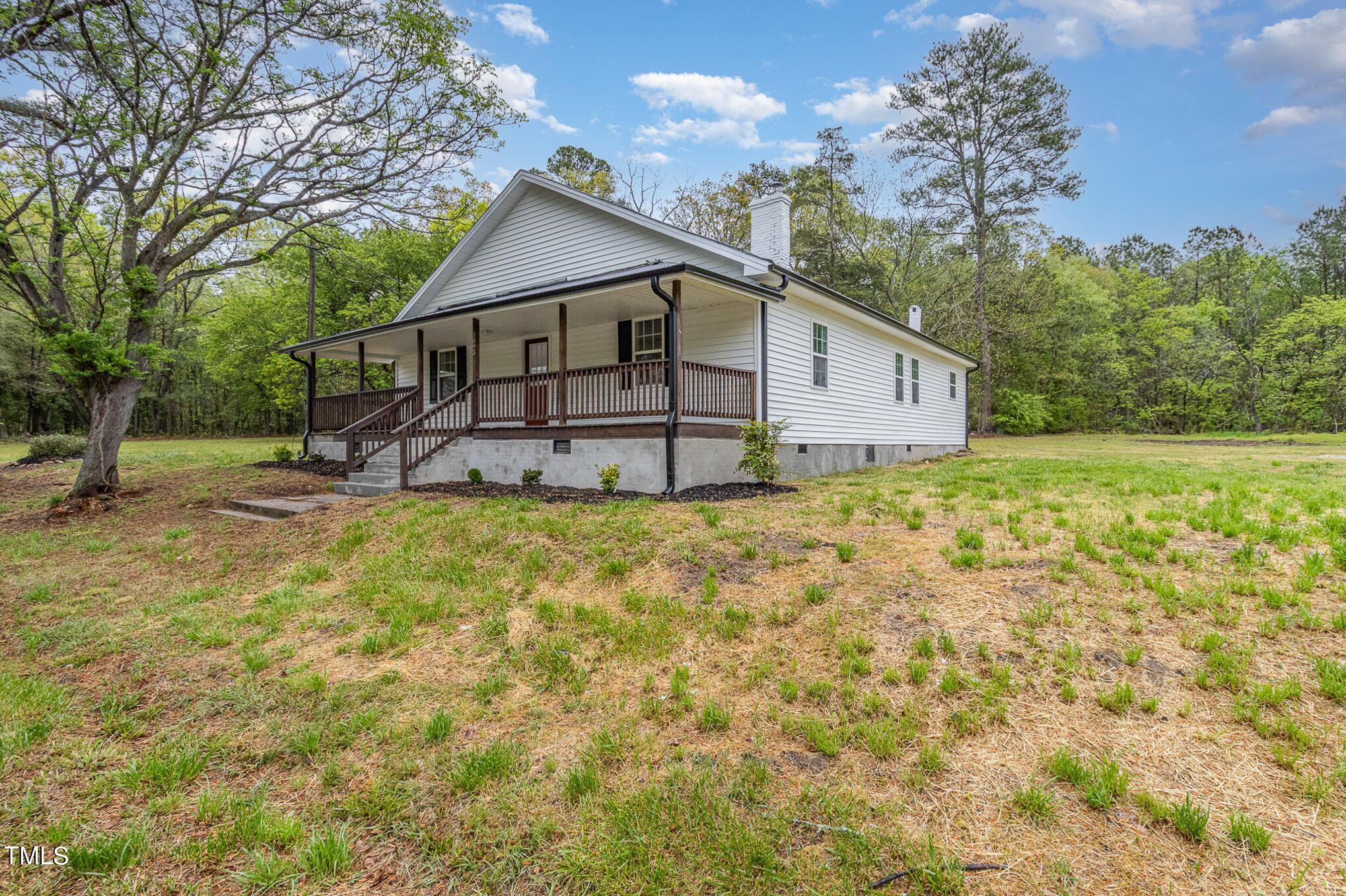 Photo one of 3093 St Andrews Church Rd Sanford NC 27332 | MLS 10022735