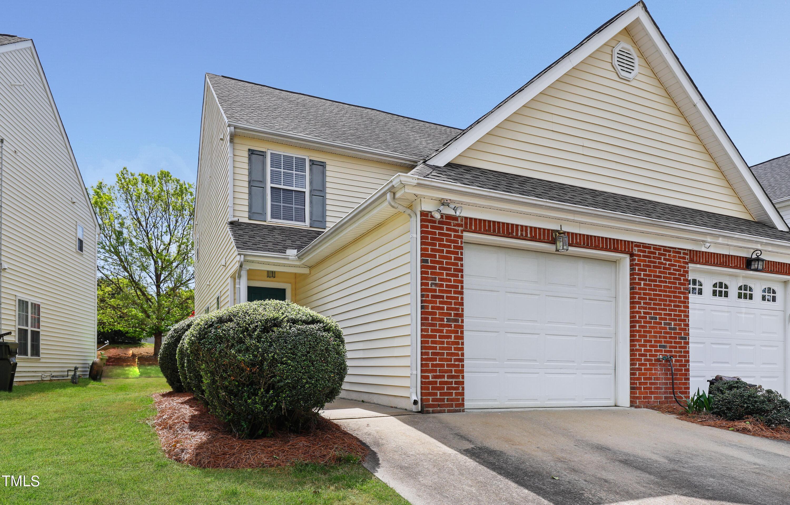 Photo one of 5308 Eagle Trace Dr Raleigh NC 27604 | MLS 10023225