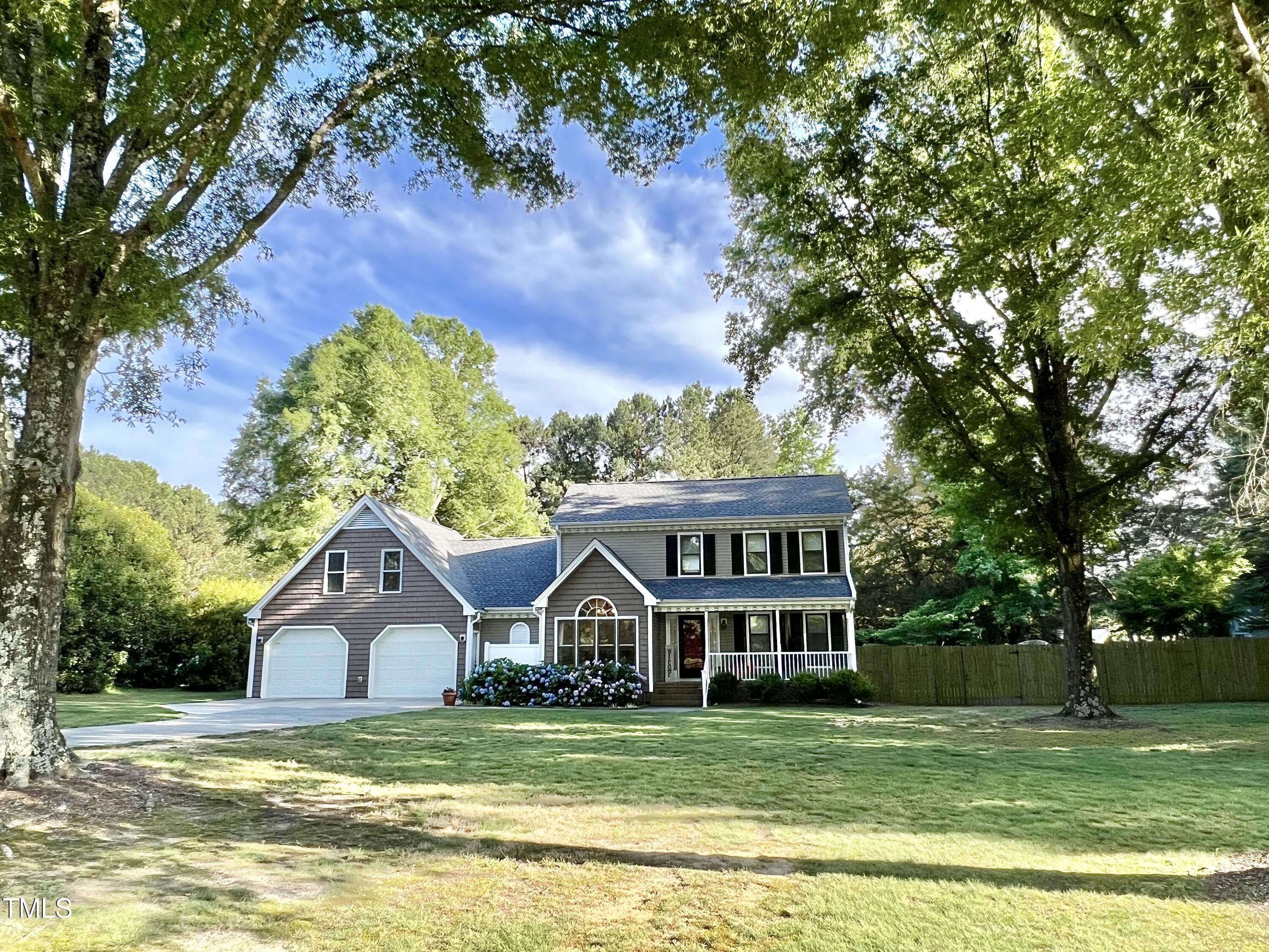 Photo one of 313 Martindale Dr Raleigh NC 27614 | MLS 10023483