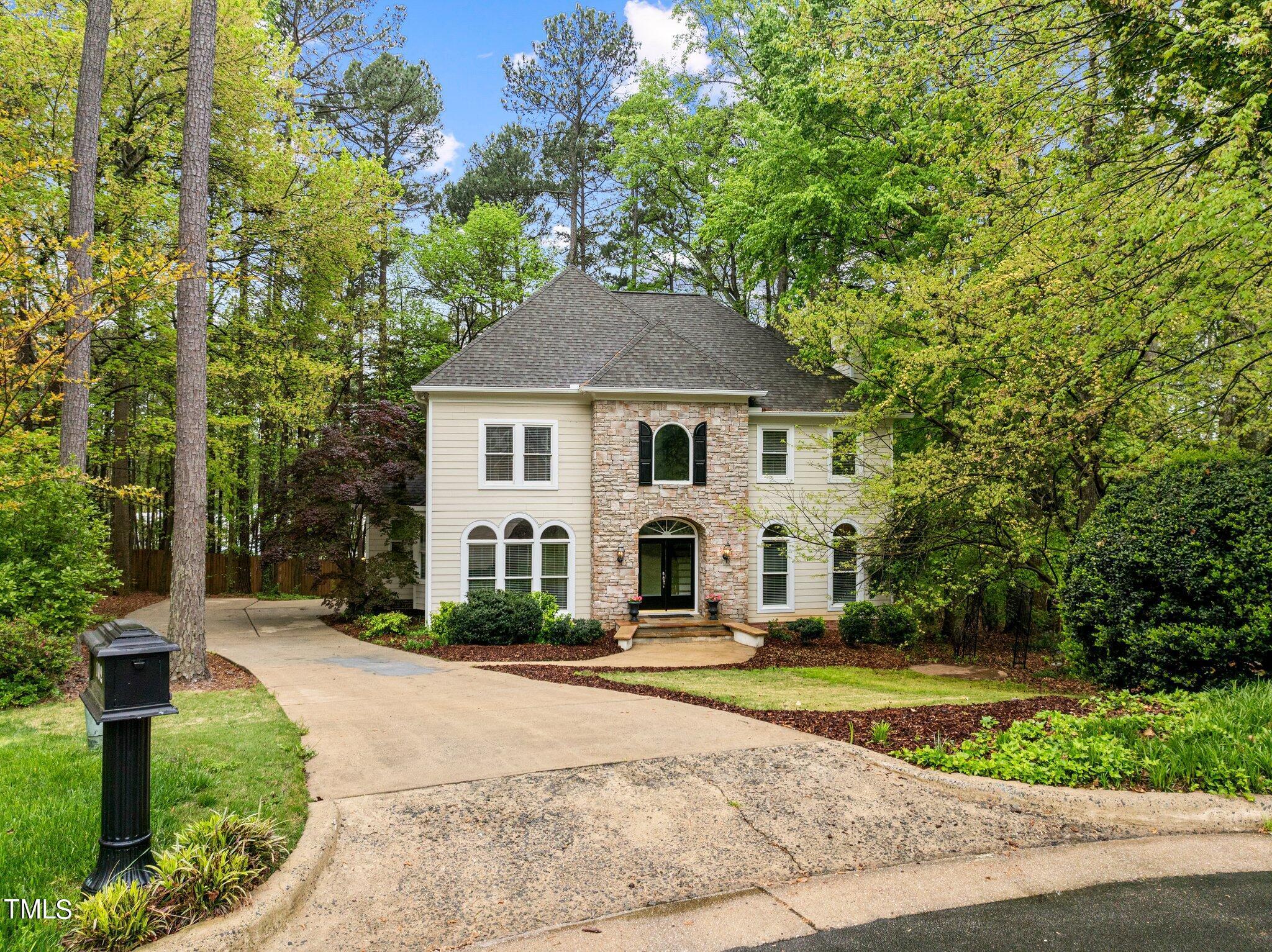 Photo one of 102 Napoleon Ct Cary NC 27511 | MLS 10023648