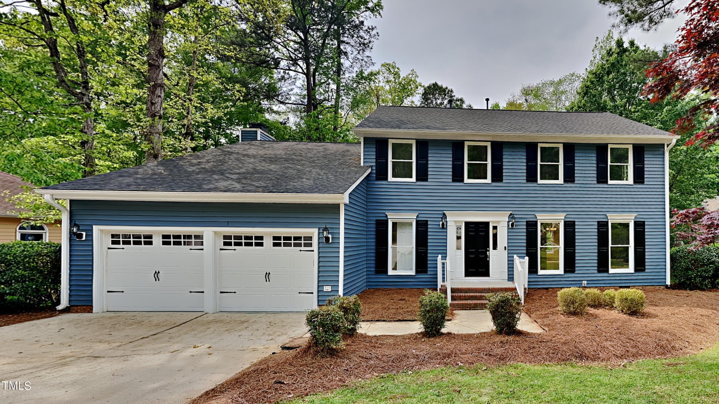 Photo one of 4836 Holly Brook Dr Apex NC 27539 | MLS 10023686