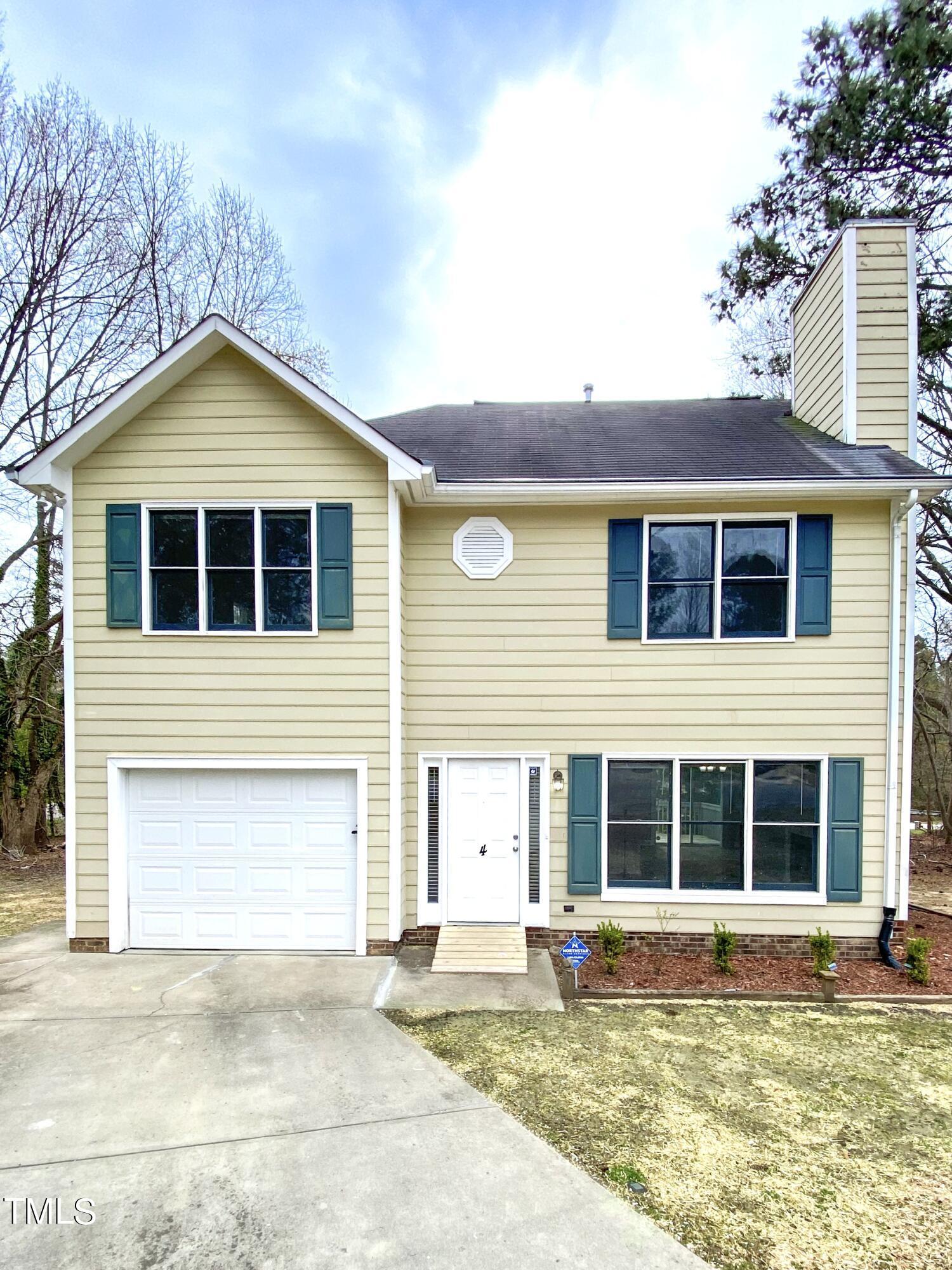 Photo one of 4 Dandywood Ln Durham NC 27713 | MLS 10023722