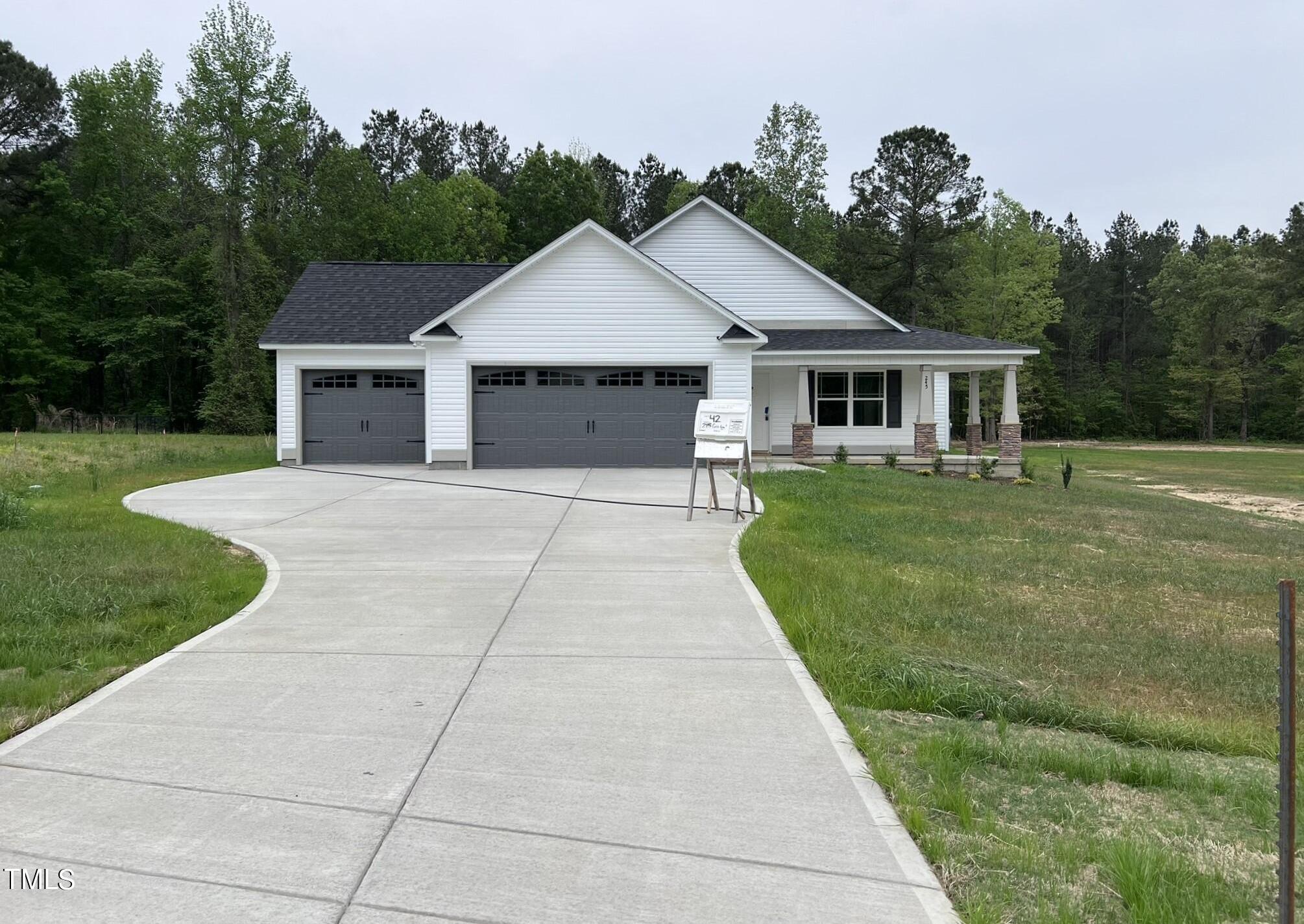 Photo one of 245 Caleb Acres Ln Smithfield NC 27577 | MLS 10023821