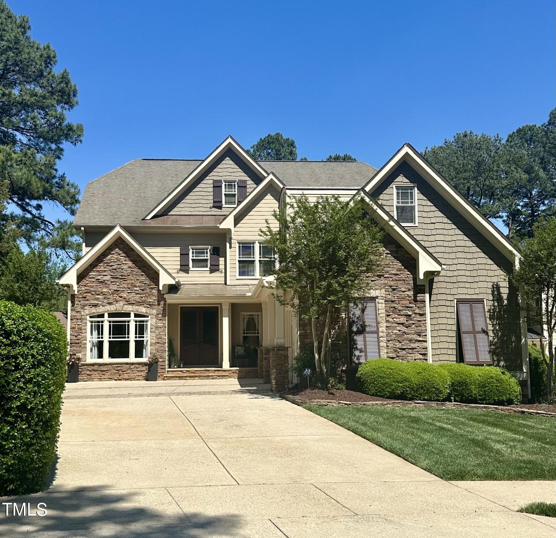 Photo one of 5734 Belmont Valley Ct Raleigh NC 27612 | MLS 10024010
