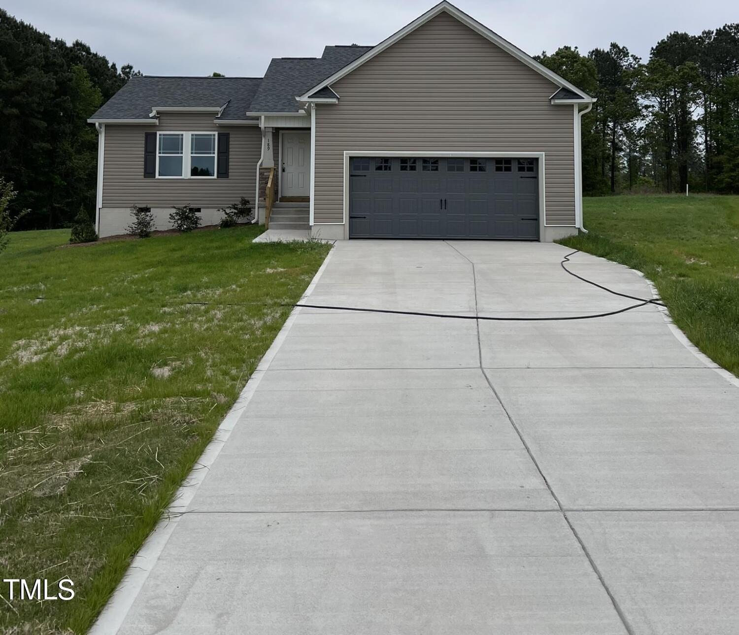 Photo one of 189 Wynd Crest Way Benson NC 27504 | MLS 10024072