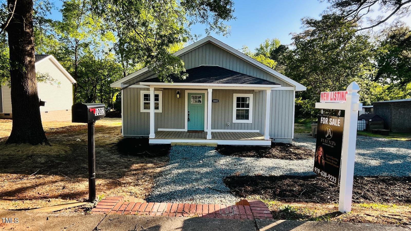 Photo one of 1002 S 3Rd St Sanford NC 27330 | MLS 10024731