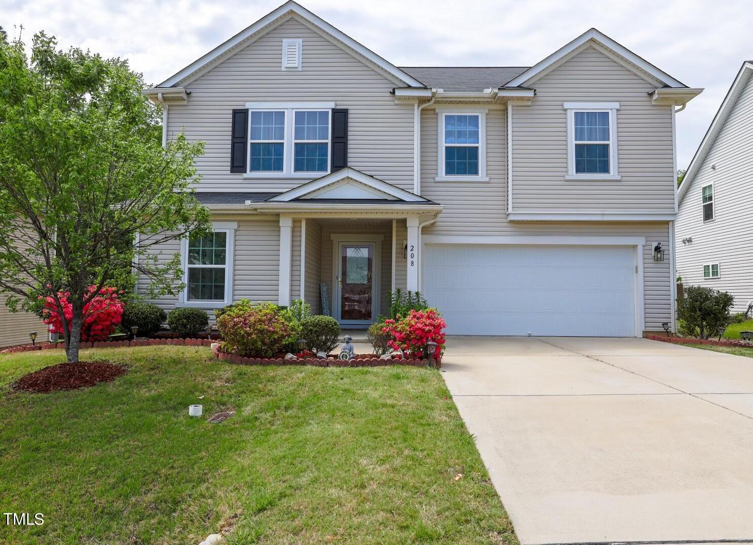 Photo one of 208 Rolling Meadows Dr Clayton NC 27527 | MLS 10024746