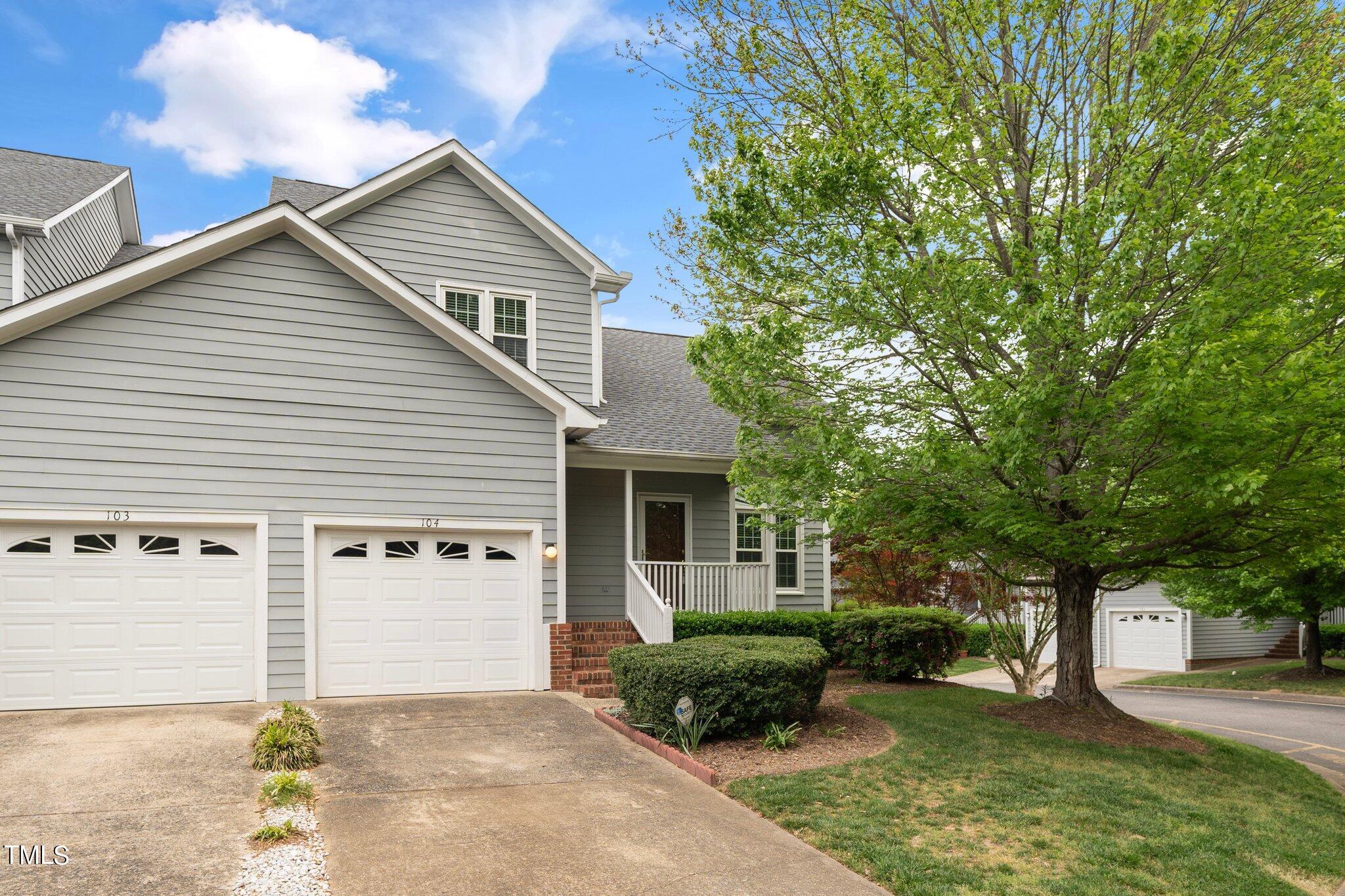 Photo one of 8261 Hempshire Place # 104 Raleigh NC 27613 | MLS 10024933