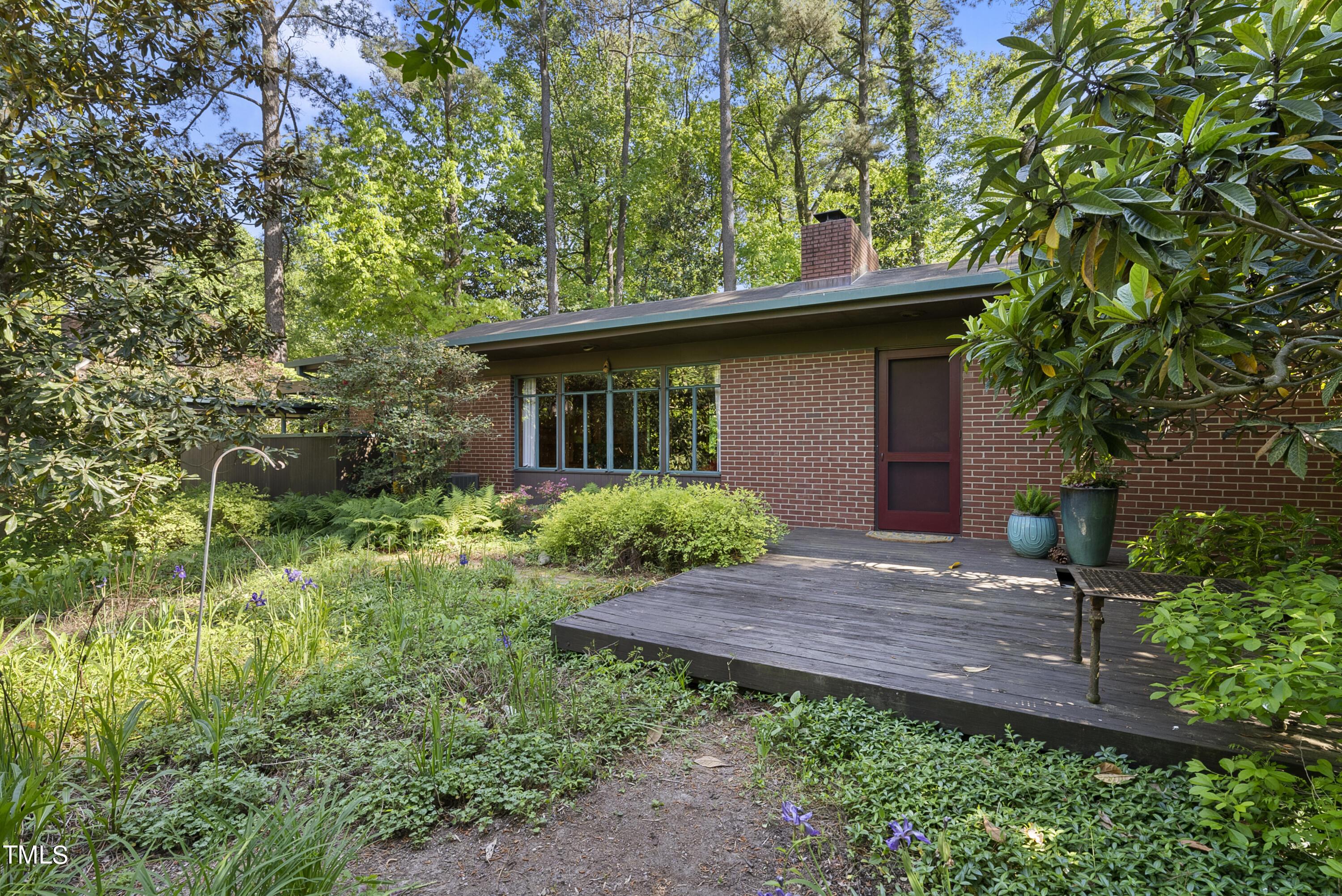 Photo one of 2715 Rosedale Ave Raleigh NC 27607 | MLS 10025120